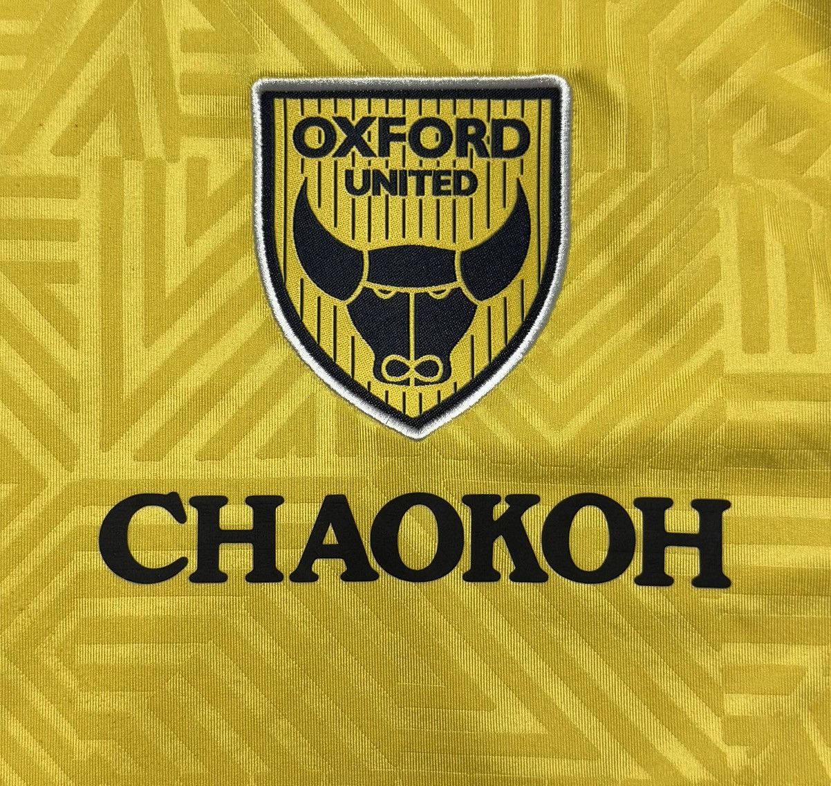 Macron Oxford United 2022 2023 Football Soccer 1/4 Zip Top Macron Size US XXL / EU 58 / 5 - 7 Thumbnail
