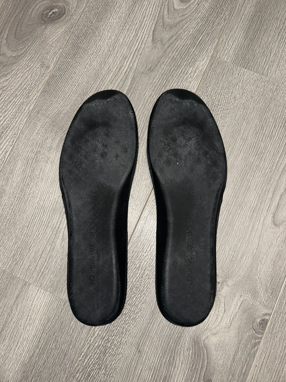 Louis Vuitton Lucian Clarke x Louis Vuitton "A View" Sneaker Size US 10 / EU 43 - 13 Thumbnail