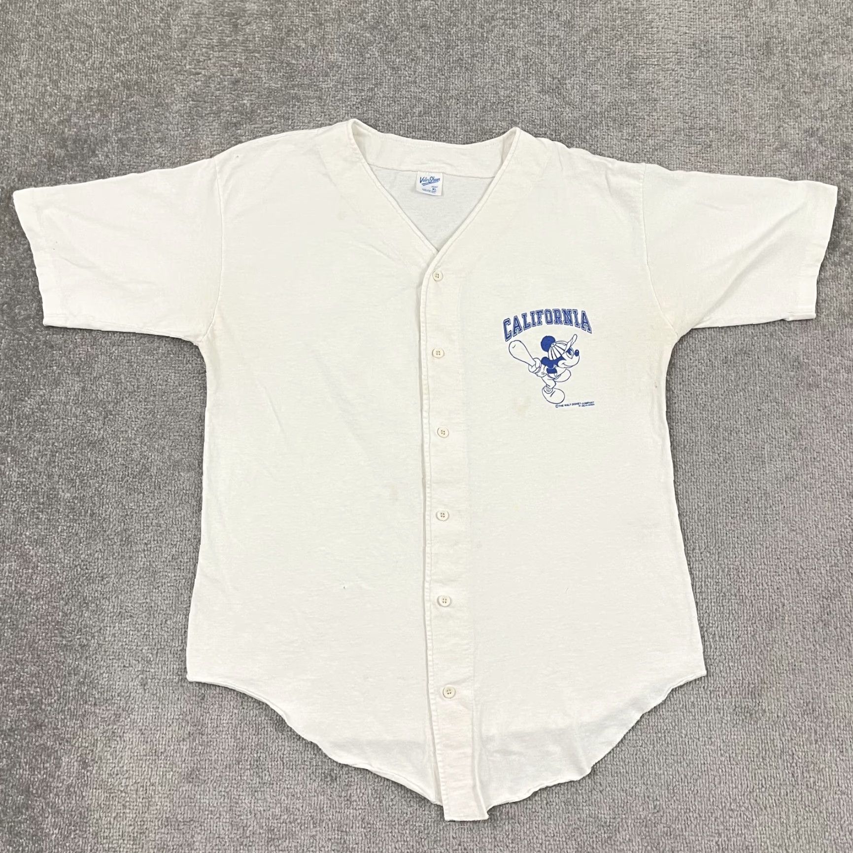 Velva Sheen VINTAGE Velva Sheen Disney Baseball Jersey Shirt Mens XL White Mickey Minnie 90s Graphic Logo T-Shirt Mens XL Size US XL / EU 56 / 4 - 2 Thumbnail