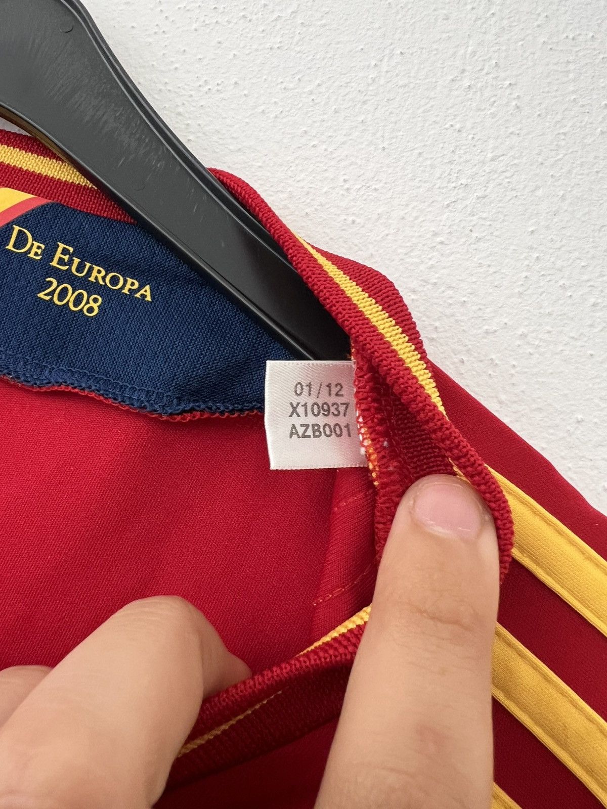 Adidas Spain Euro 2012 Home Kit Size US S / EU 44-46 / 1 - 8 Thumbnail