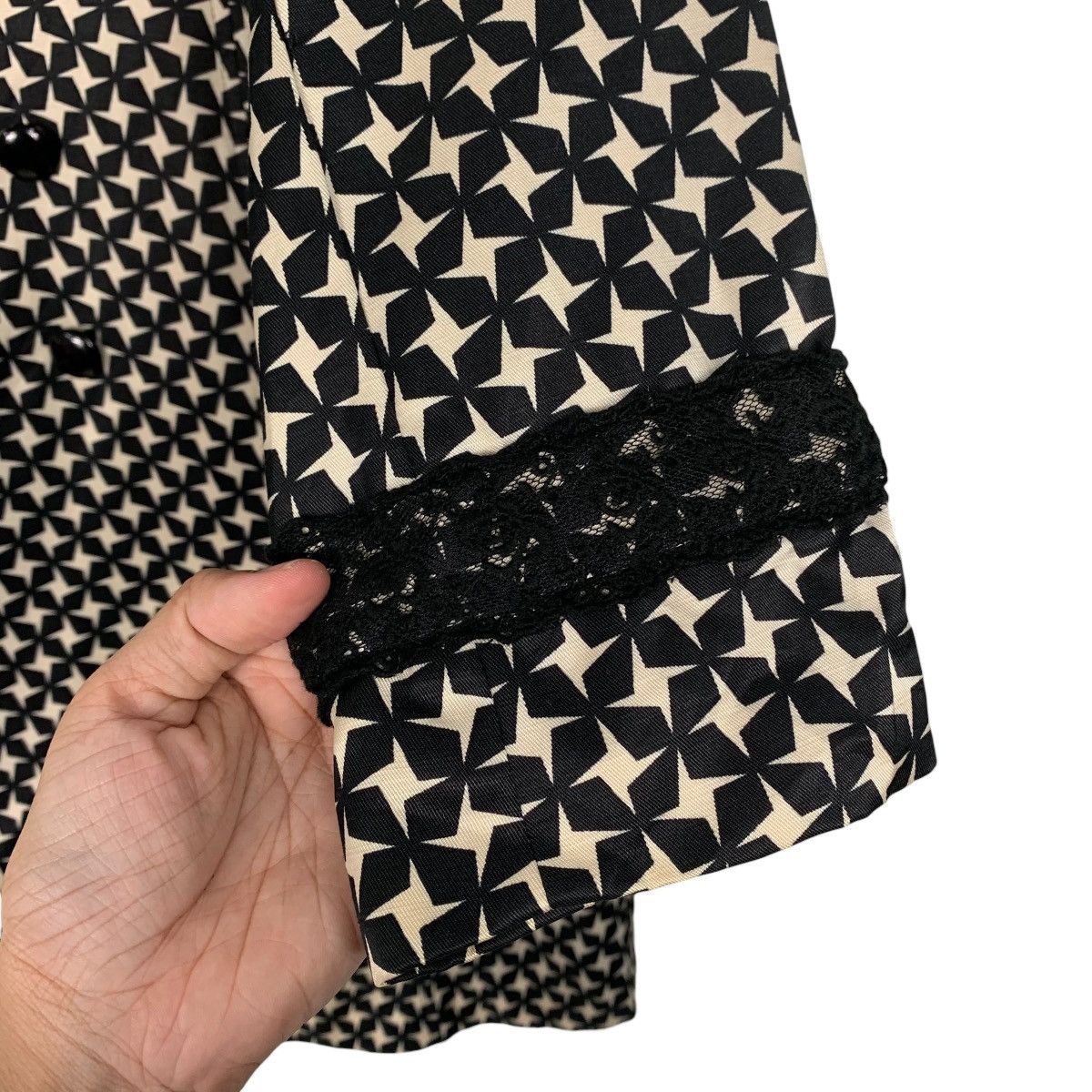 Japanese Brand Japanese Brand Lilicoj Polka Dot Double Breasted Trenchcoat Size M / US 6-8 / IT 42-44 - 14 Thumbnail