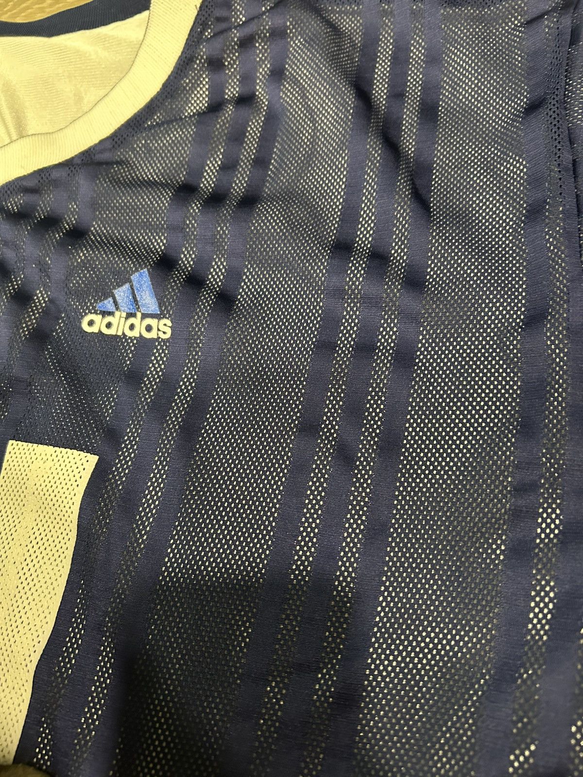 Adidas Adidas Reversible Soccer (football) Jersey Size US XL / EU 56 / 4 - 5 Thumbnail