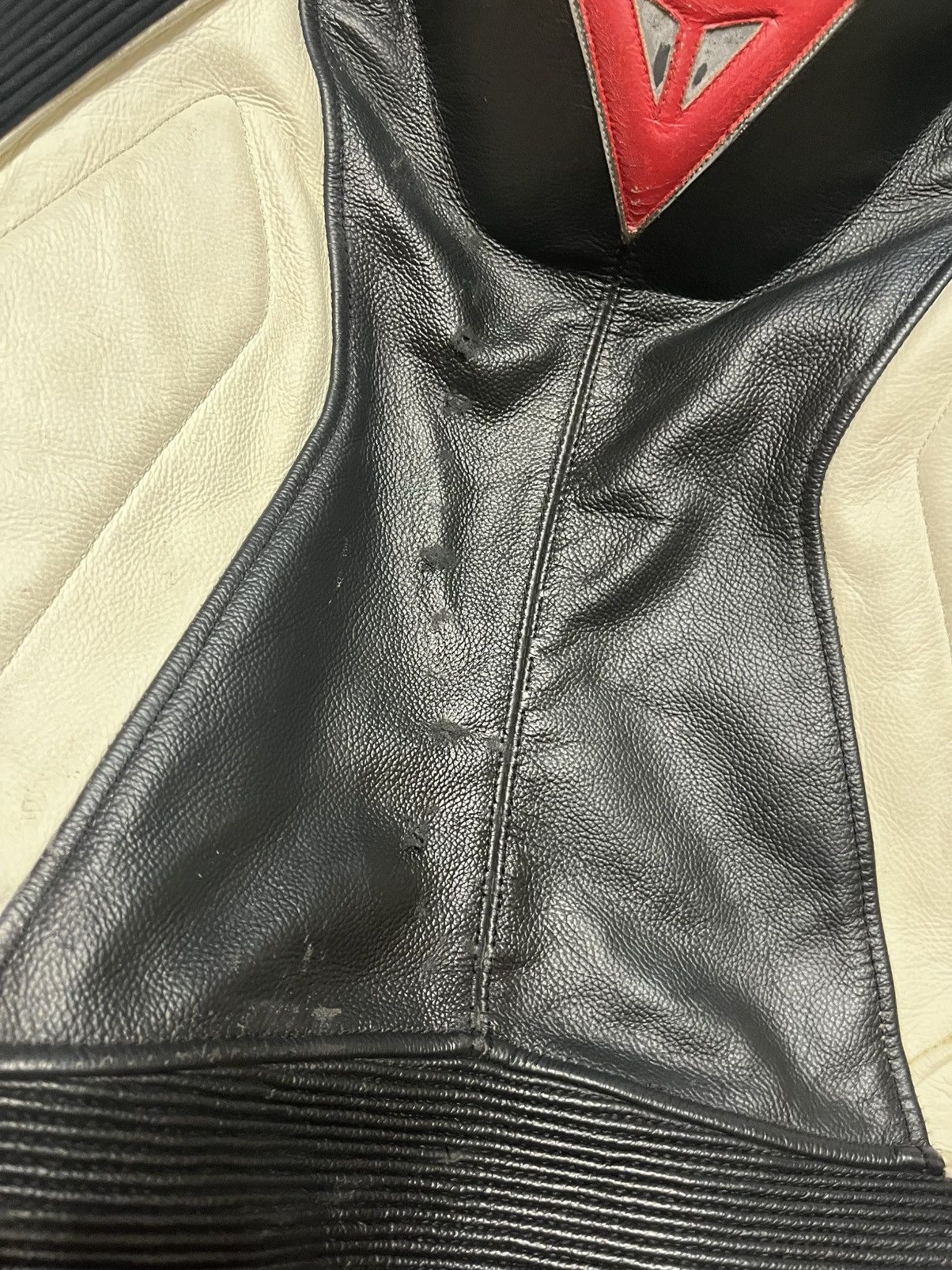 Dainese Dainese Stripe EVO Black/White 2-piece suit Size US M / EU 48-50 / 2 - 5 Thumbnail