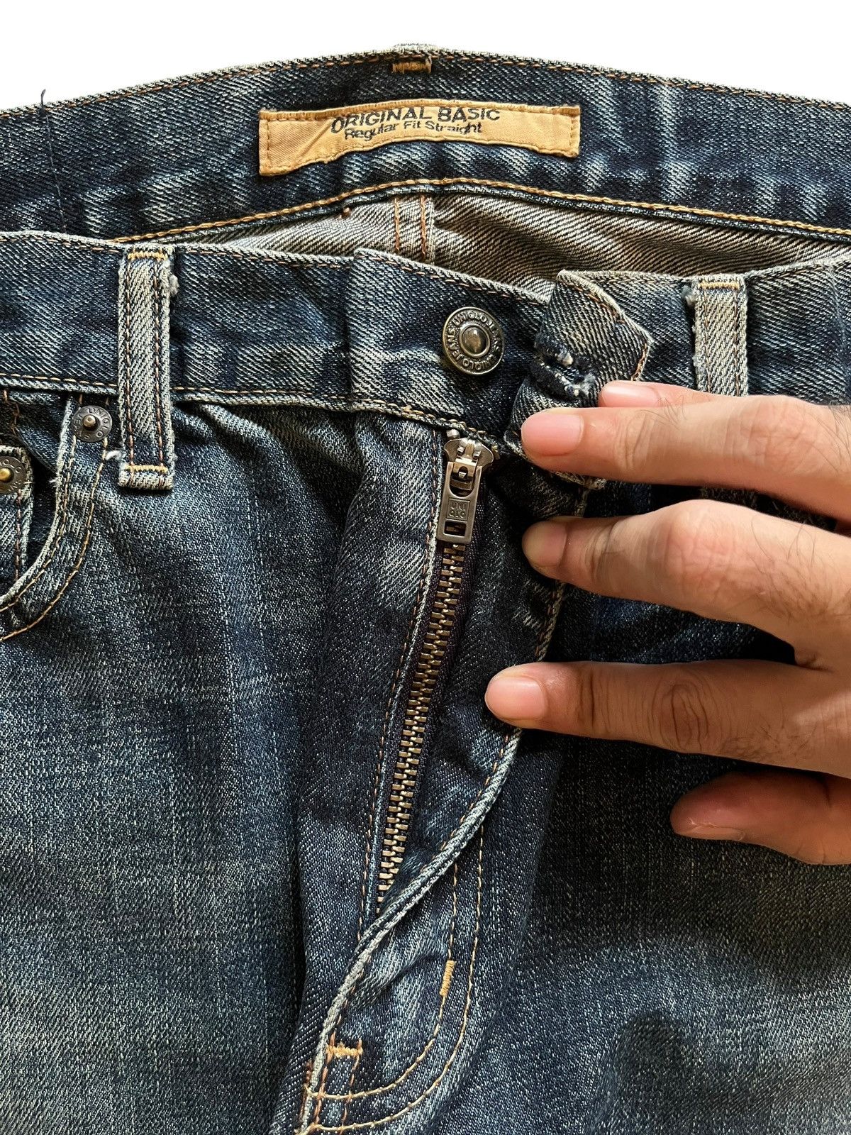 Japanese Brand × Uniqlo SALES🔥Vintage Uniqlo Mud Wash Distressed Loose Jeans Size US 32 / EU 48 - 3 Thumbnail