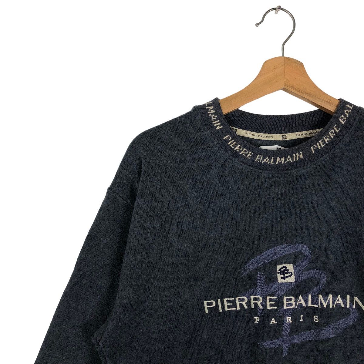 Japanese Brand 🔥Vintage Pierre Balmain Paris Sweatshirt Crewneck Big Logo Size US M / EU 48-50 / 2 - 5 Thumbnail
