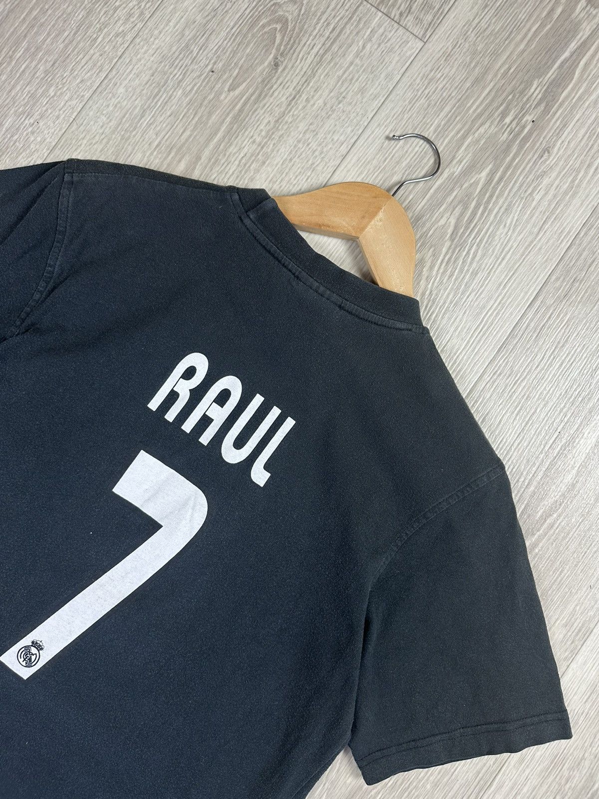 Adidas Adidas Real Madrid Jersey T-Shirt Player Raul #7 Size US S / EU 44-46 / 1 - 5 Thumbnail