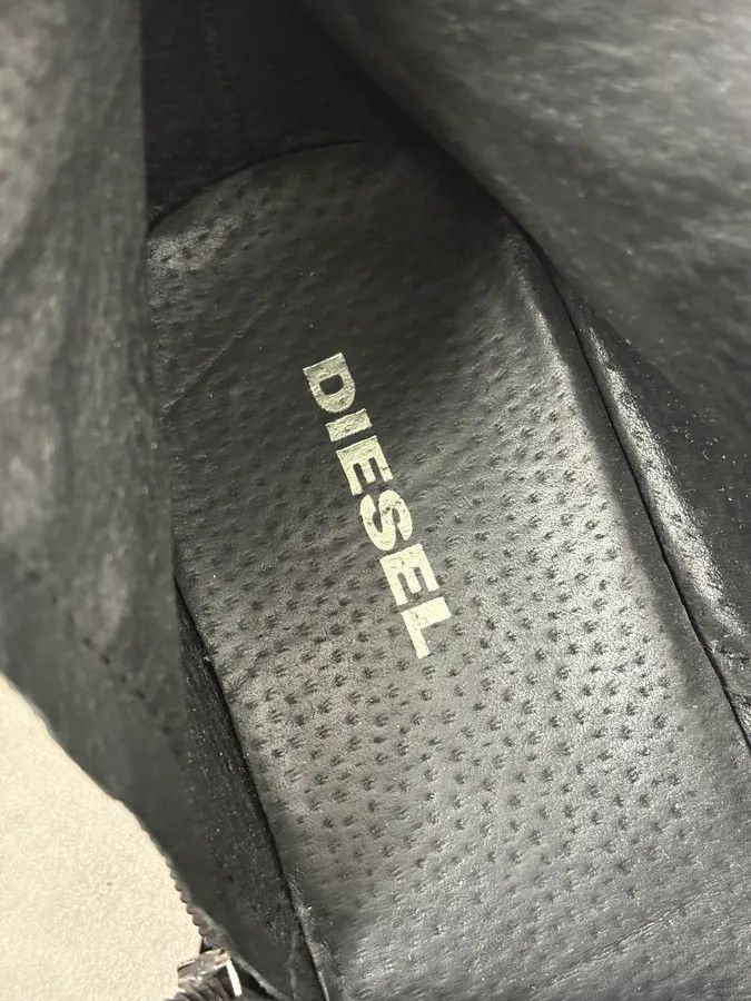 Diesel Diesel Black Velvet Leather Chelsea Boots Size US 9 / EU 42 - 10 Thumbnail