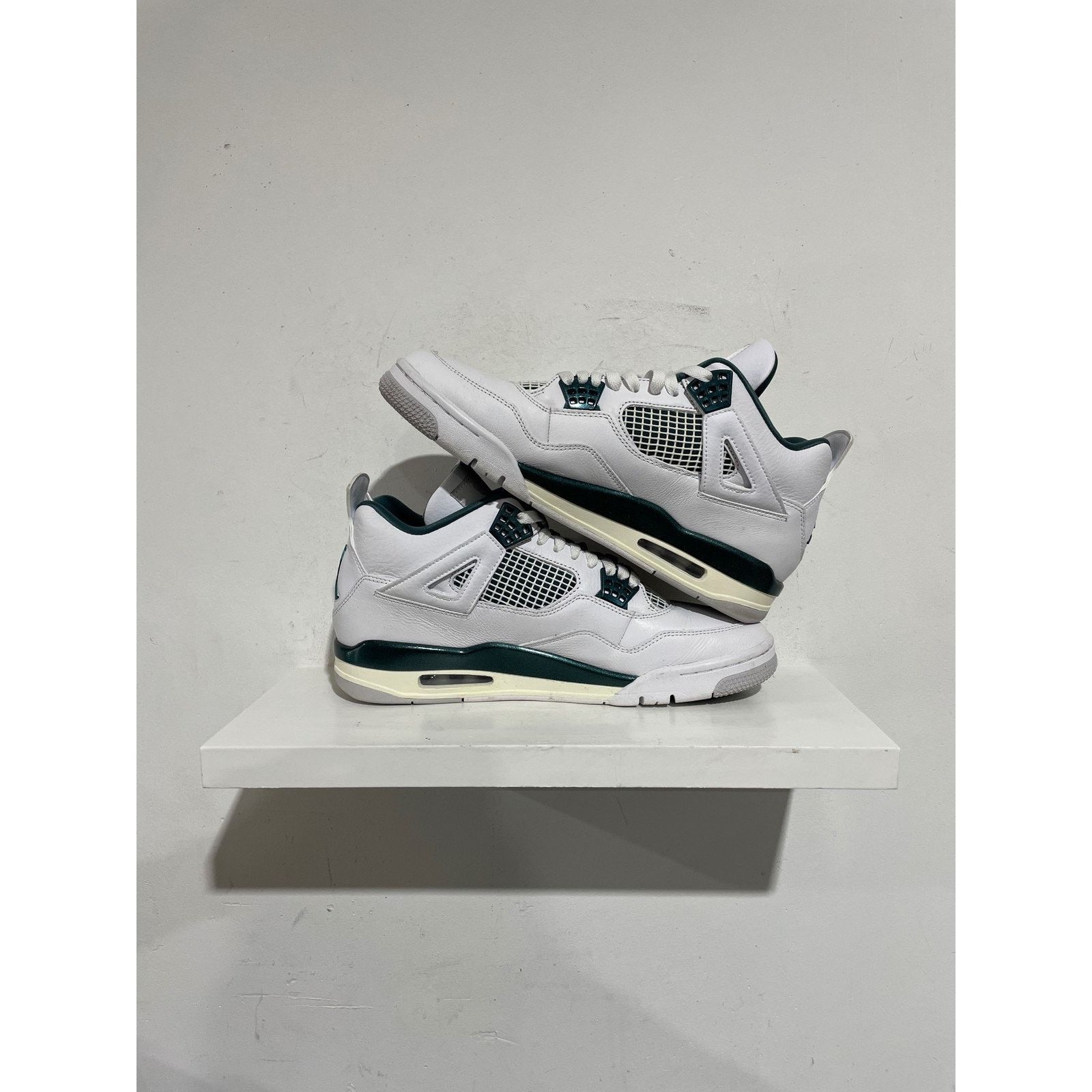 Nike NIKE JORDAN 4 OXIDIZED GREEN SIZE 11 PREOWNED Size US 11 / EU 44 - 2 Thumbnail