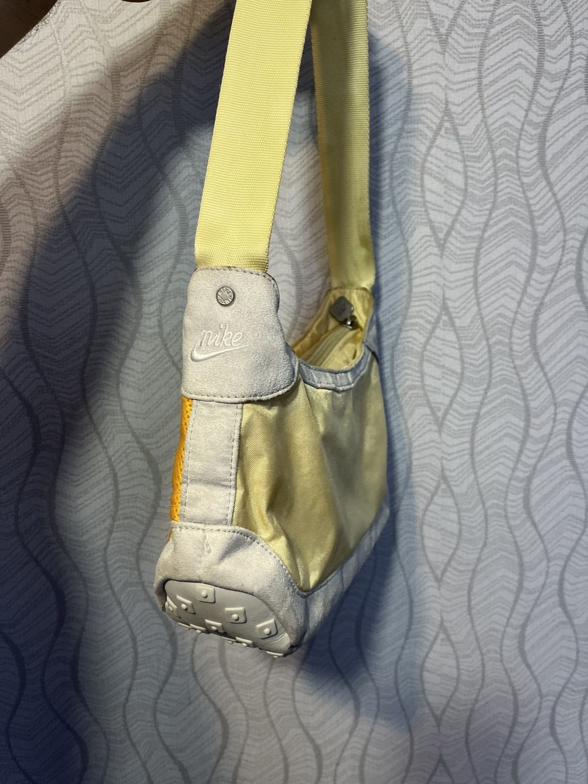 Nike × Vintage Vintage Nike Baguette Y2K Yellow Handbag Size ONE SIZE - 3 Thumbnail