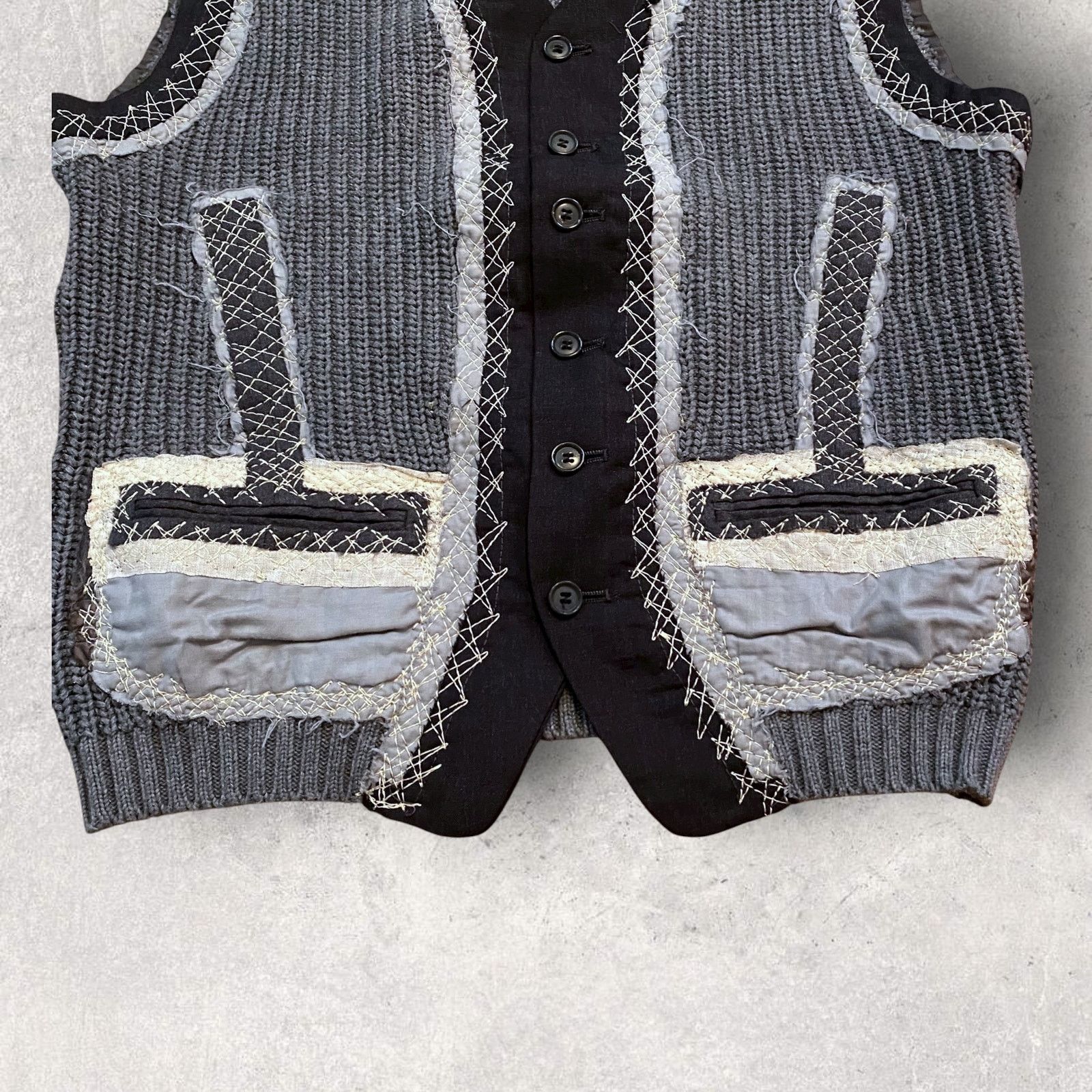 Japanese Brand Carel van Laere Stitched Embroidered Sweater Vest Size US M / EU 48-50 / 2 - 3 Thumbnail
