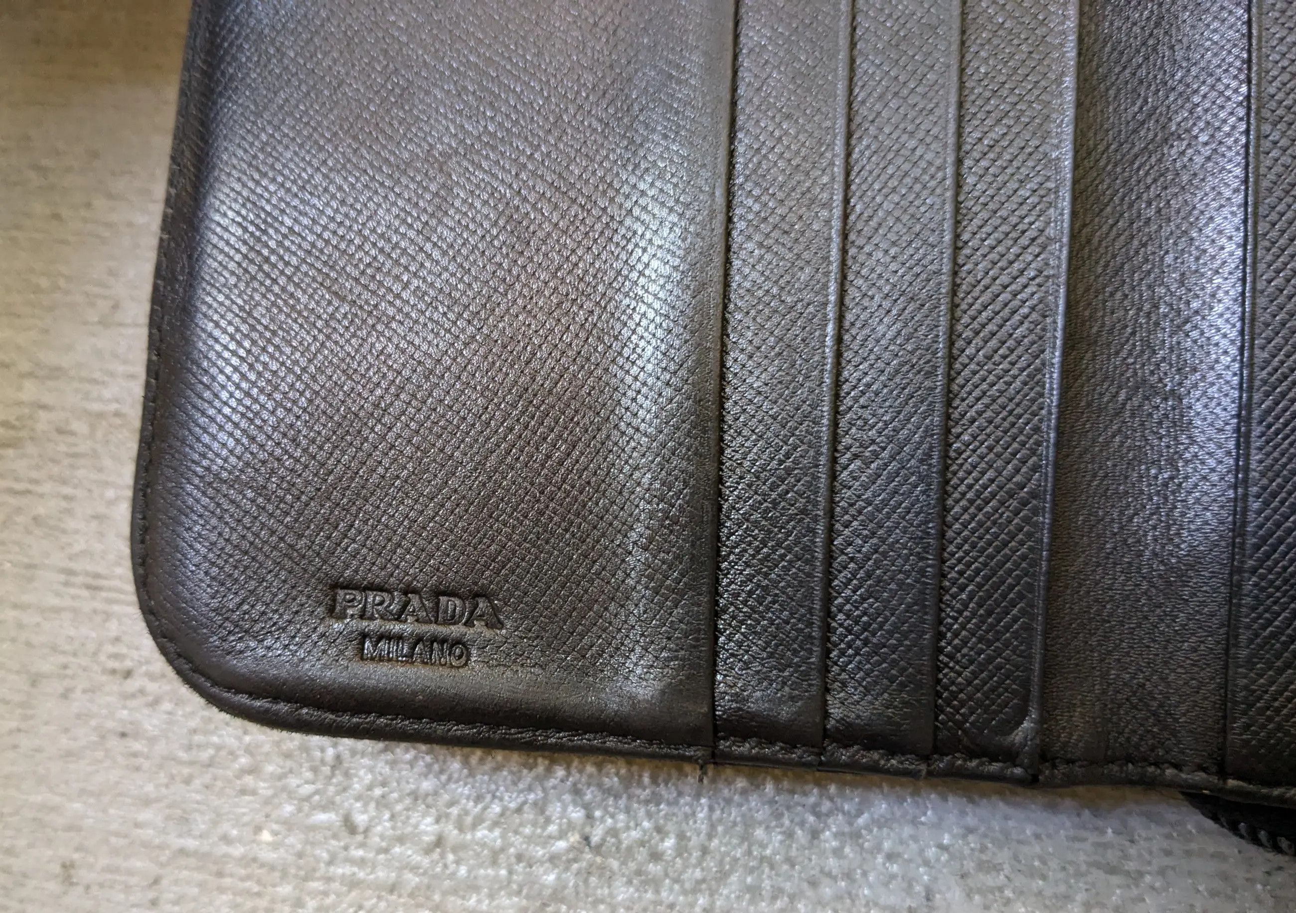 Prada Prada Wallet Black Saffiano Leather Bifold Cardholder Y2K Size ONE SIZE - 15 Thumbnail