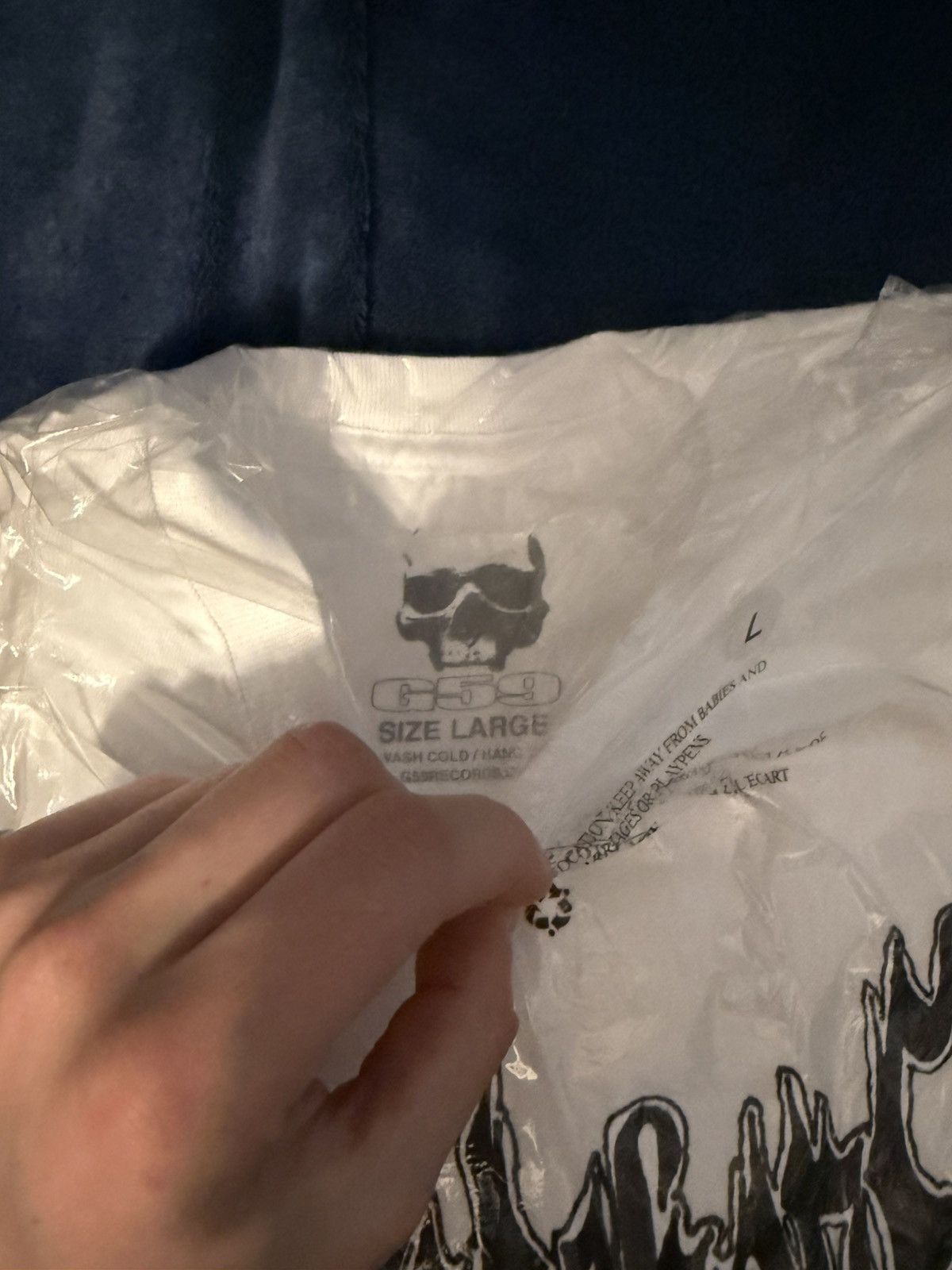 G59 Records G59 life is but a stream (white) Size US L / EU 52-54 / 3 - 3 Thumbnail