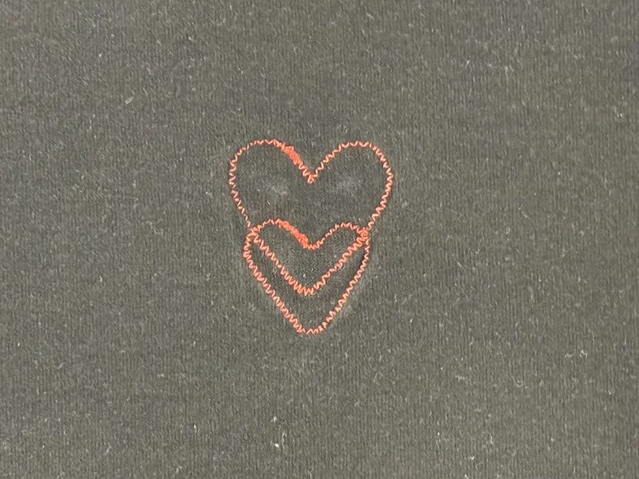 Comme des Garcons PLAY Comme des Garcons Play Double Peeping Hearts Black T-Shirt Size US M / EU 48-50 / 2 - 4 Thumbnail
