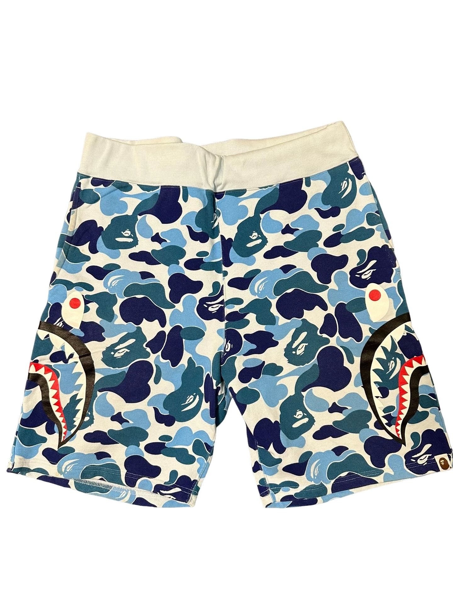 Bape BAPE Blue Camo Shark Shorts Size 2XL Size US 44 / EU 60 - 1 Thumbnail