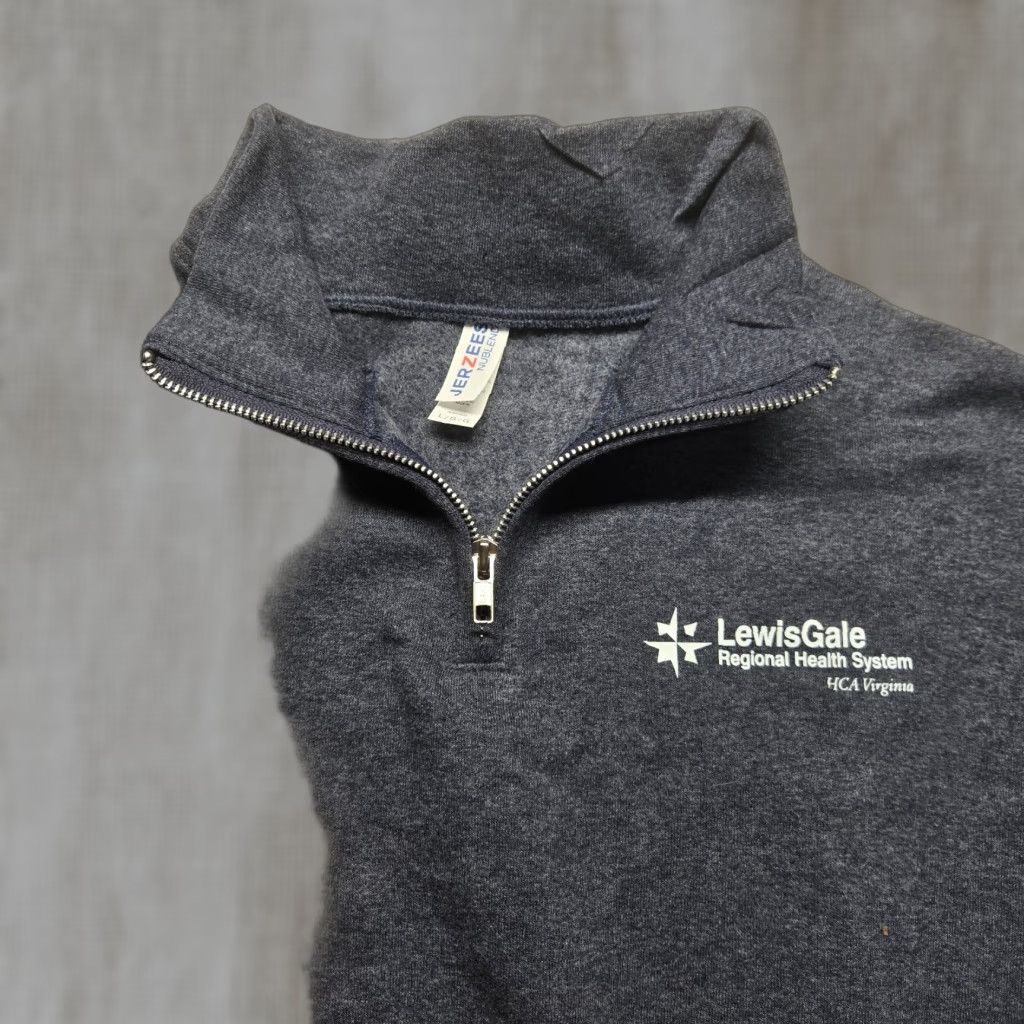 Jerzees Jerzees Lewis Gale Hospital Gray Long Sleeve Sweater 1/4 Zip Adult Size L Large Size US L / EU 52-54 / 3 - 1 Thumbnail