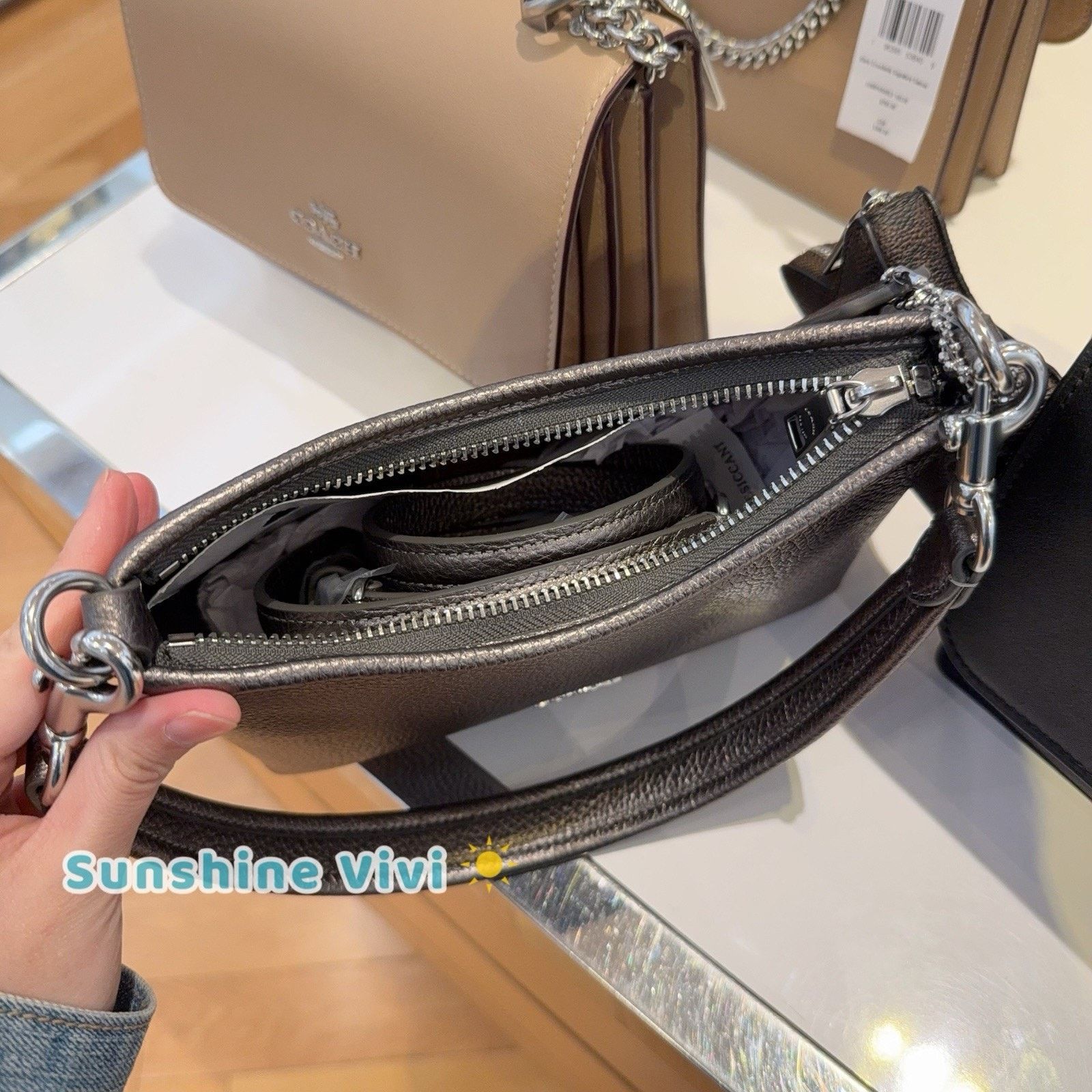 Coach NWT Coach Laurel Small Shoulder Bag Star Charm CCF16 Silver Size ONE SIZE - 7 Thumbnail