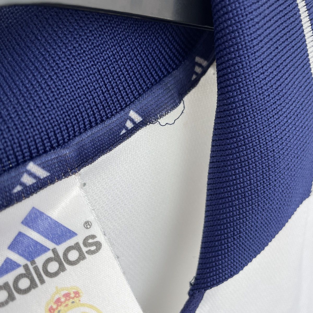 Adidas Vintage Real Madrid Home Jersey Shirt Rare 2000/2001 size S Size US S / EU 44-46 / 1 - 10 Thumbnail
