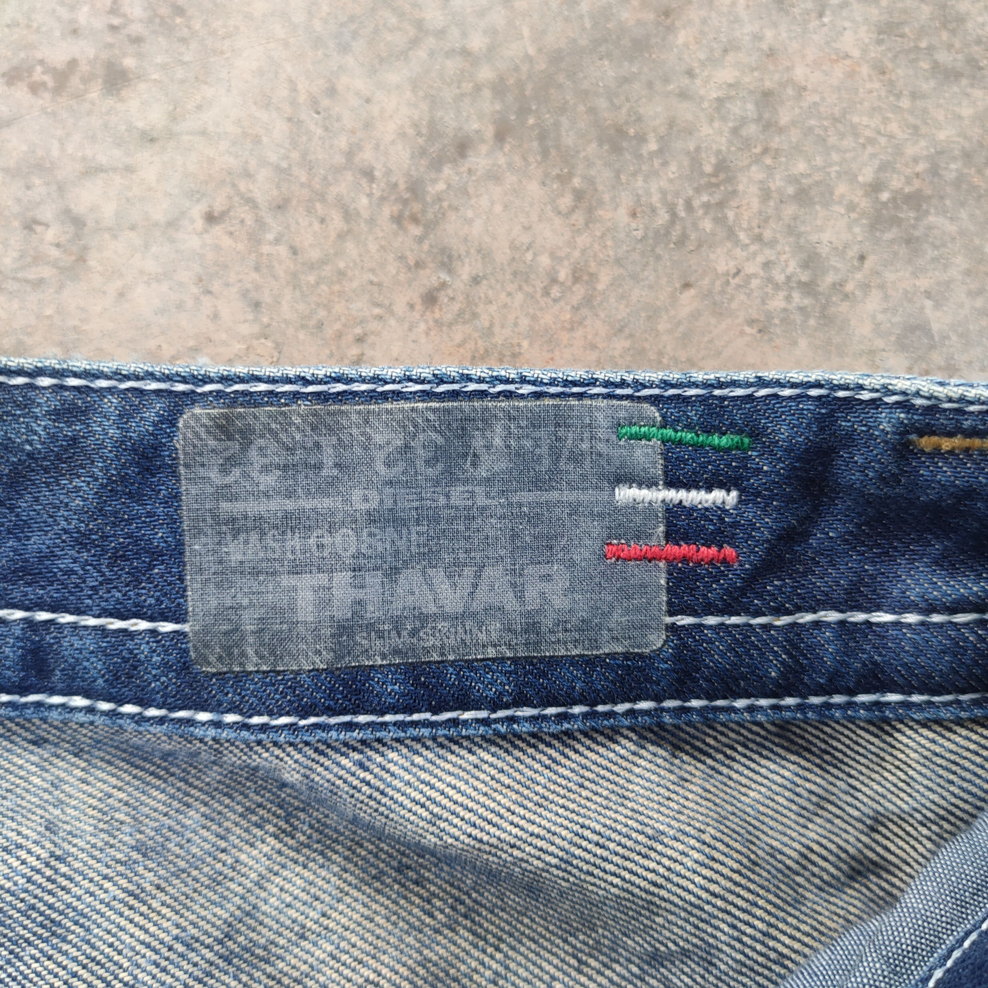 Diesel W33 VINTAGE DIESEL FADED DISTRESSED DENIM JEAN PANTS Size US 33 - 8 Thumbnail