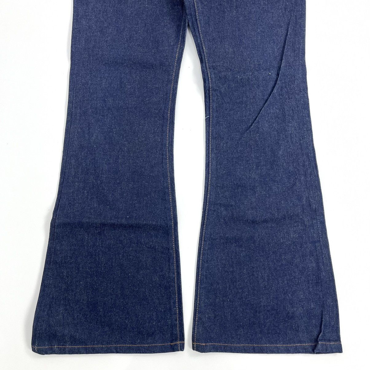 If Six Was Nine × Japanese Brand × Le Grande Bleu (L.G.B.) Crazy Bison Bell Button Bush Pants Bootcut Flared Jeans Size 33" - 4 Thumbnail