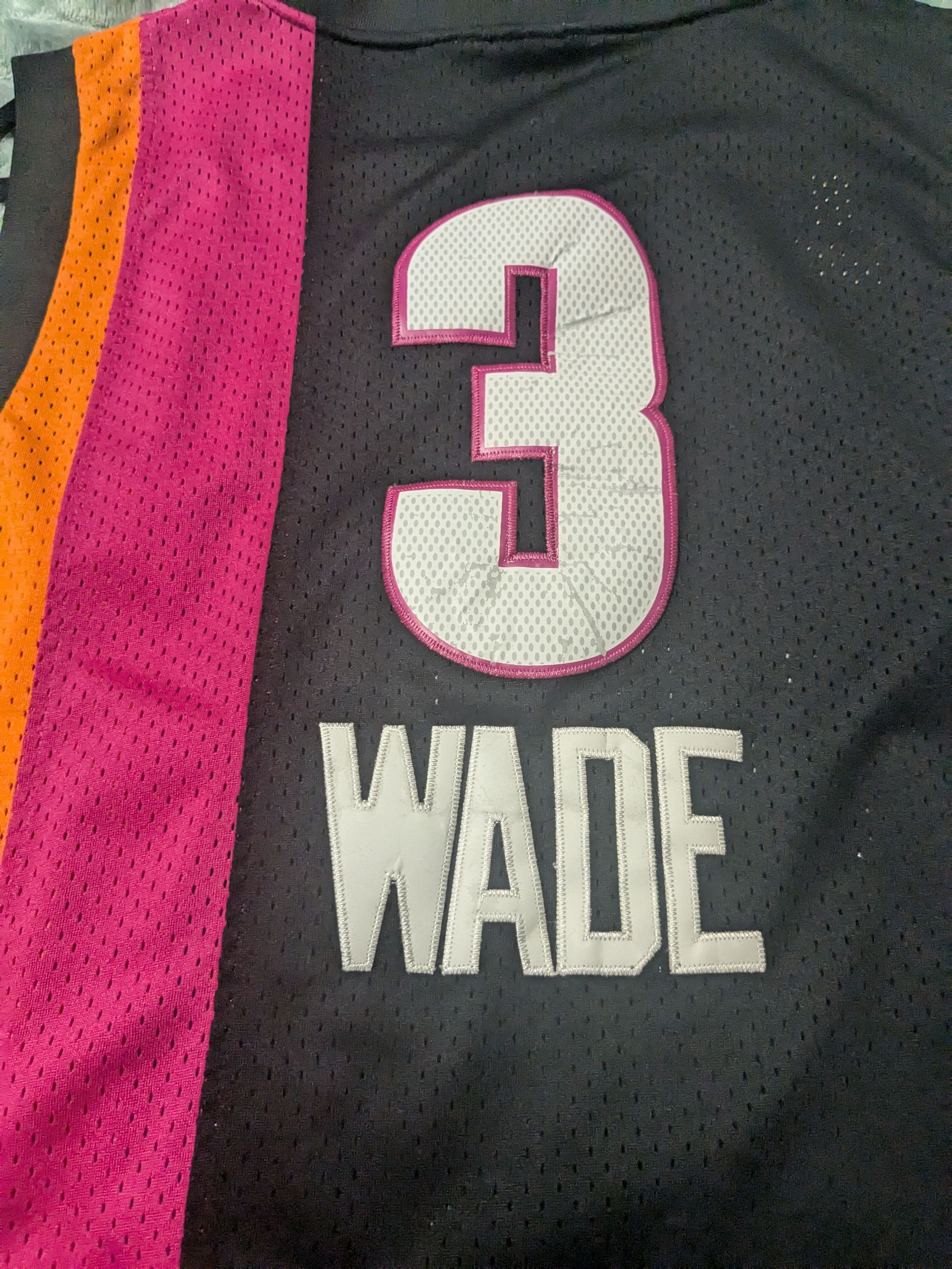 Reebok Dwayne Wade throwback jersey Size US L / EU 52-54 / 3 - 4 Thumbnail