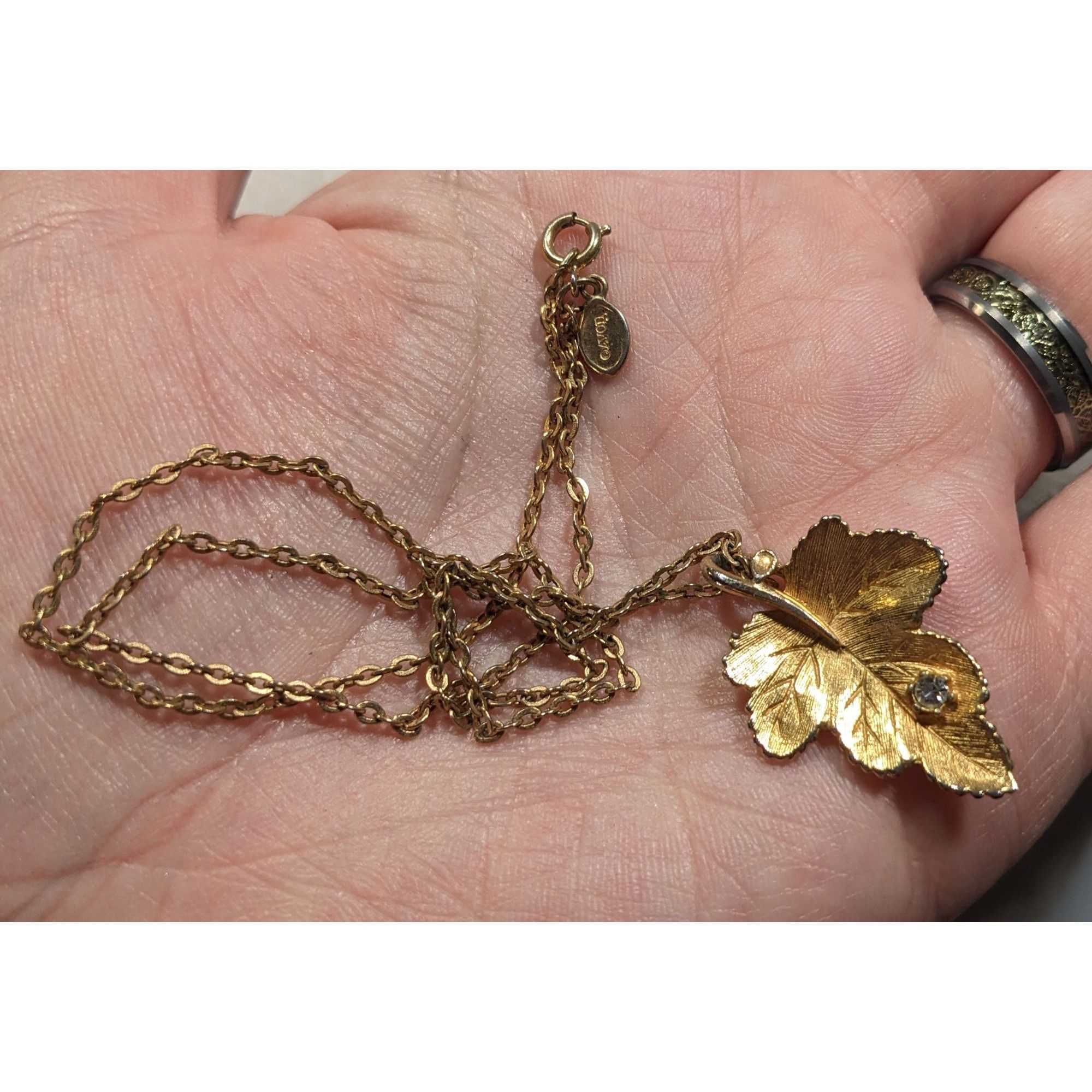 Other Vintage 1970s Avon Maple Leaf Gold Tone Necklace With Rhines Size ONE SIZE - 3 Thumbnail