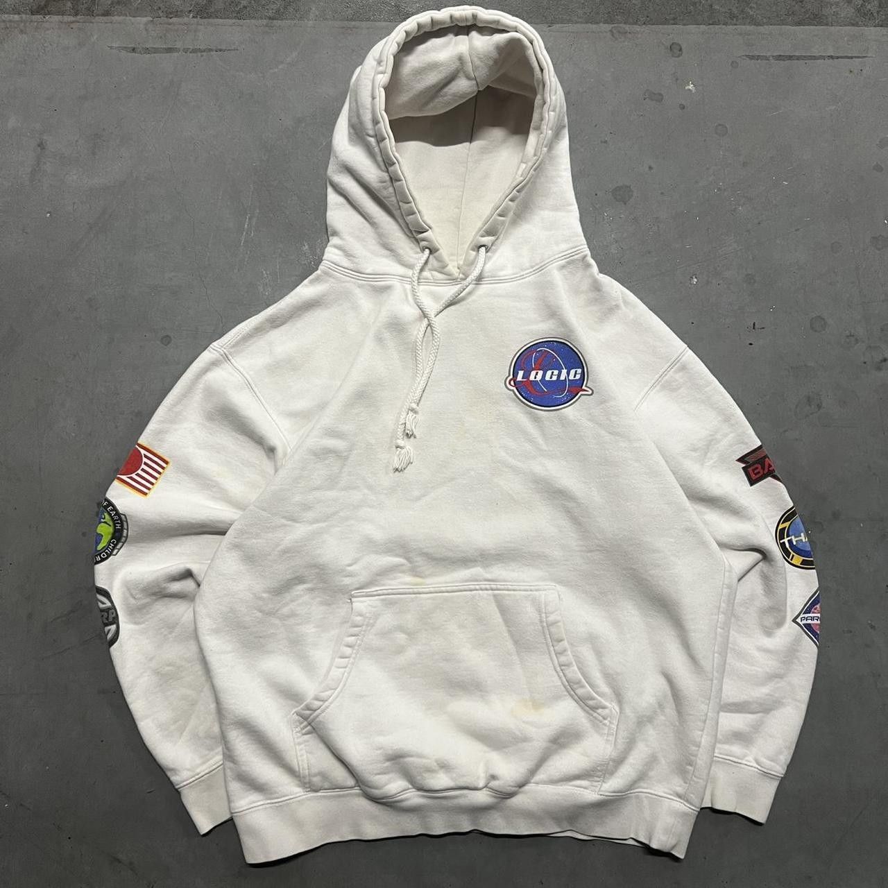 Vintage Crazy Vintage Y2K/2000s Logic Rapper Tour Streetwear Essential White Hoodie! Size US XL / EU 56 / 4 - 1 Thumbnail