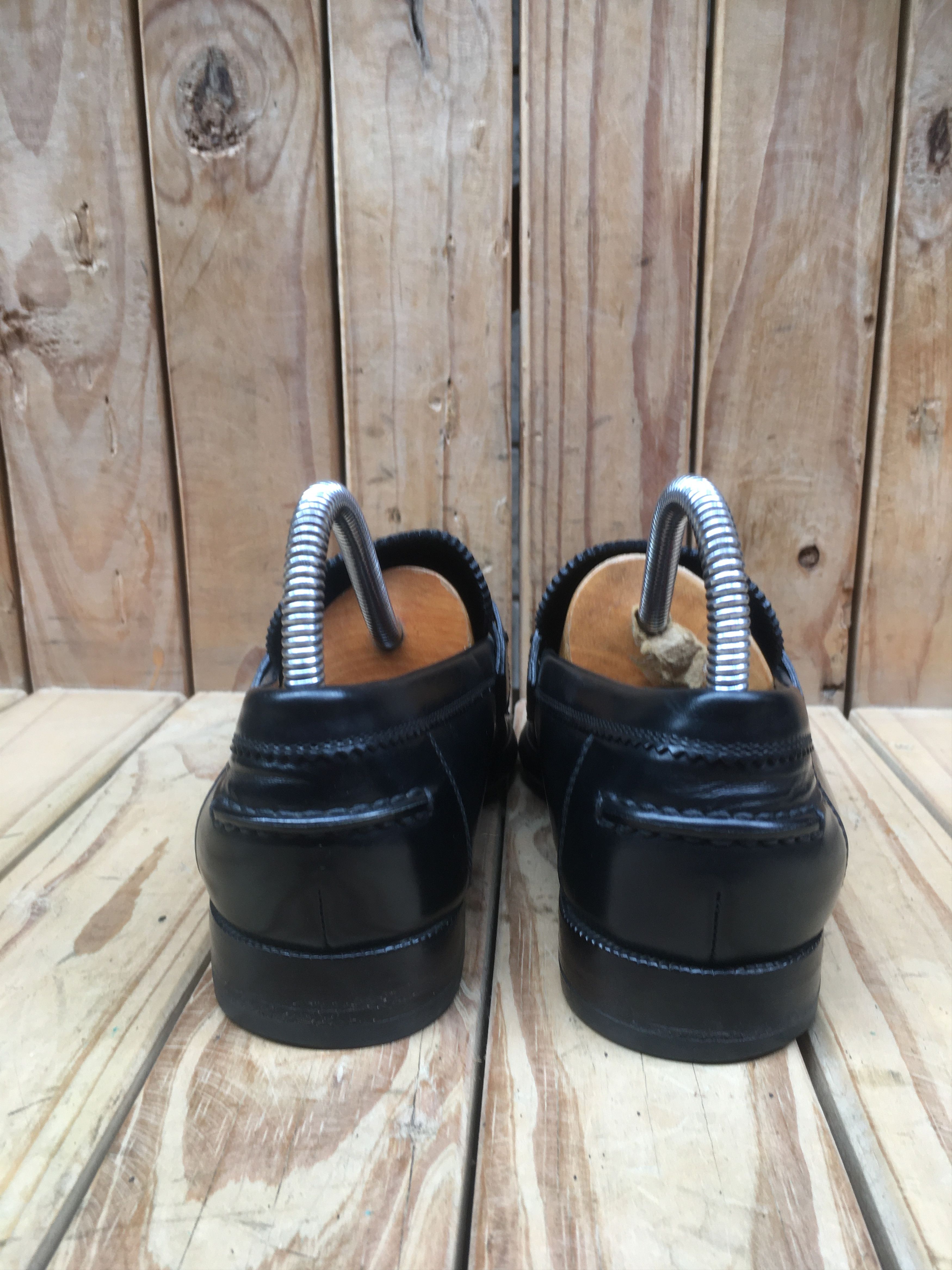 Louis Vuitton Louis Vuitton Classic Moccasins Leather Loafers Size uk 5 L Size US 6 / EU 39 - 8 Thumbnail