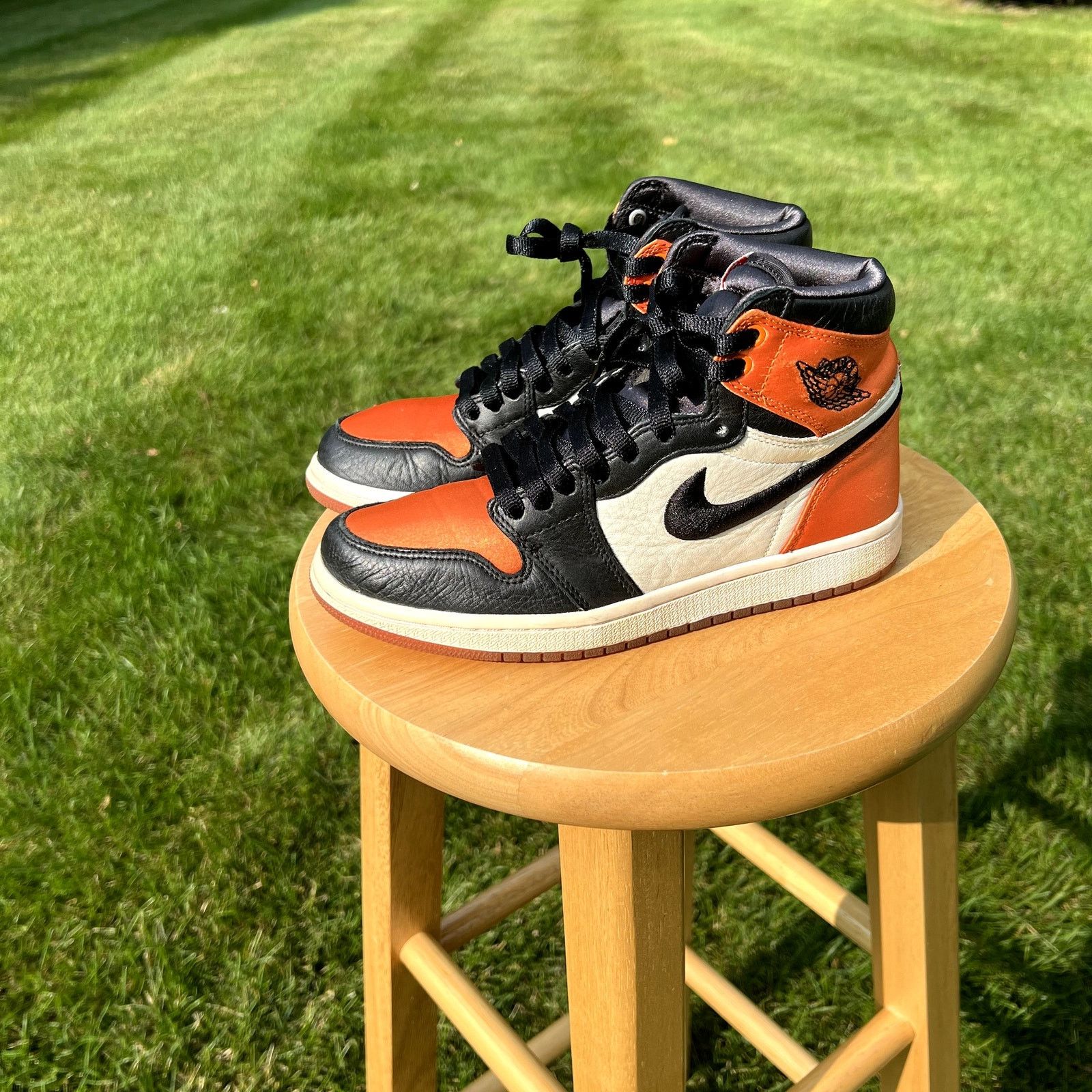 Jordan Brand × Nike Air Jordan 1 Retro High OG Satin Shattered Backboard Size 6 Size US 6.5 / IT 36.5 - 10 Thumbnail