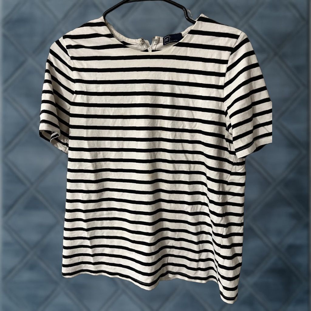 Gap Gap T-Shirt Women L Blue & White Striped Exposed Zipper Crew Neck Short Sleeve Nautical Basic Size L / US 10 / IT 46 - 1 Thumbnail