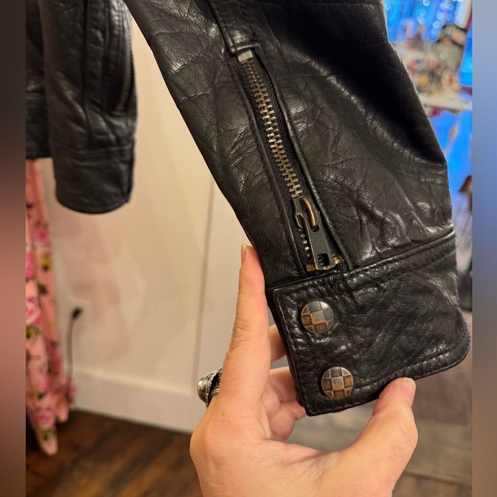 Vince Camuto Vince Camuto Mens Motorcycle Jacket Leather Size US S / EU 44-46 / 1 - 13 Thumbnail