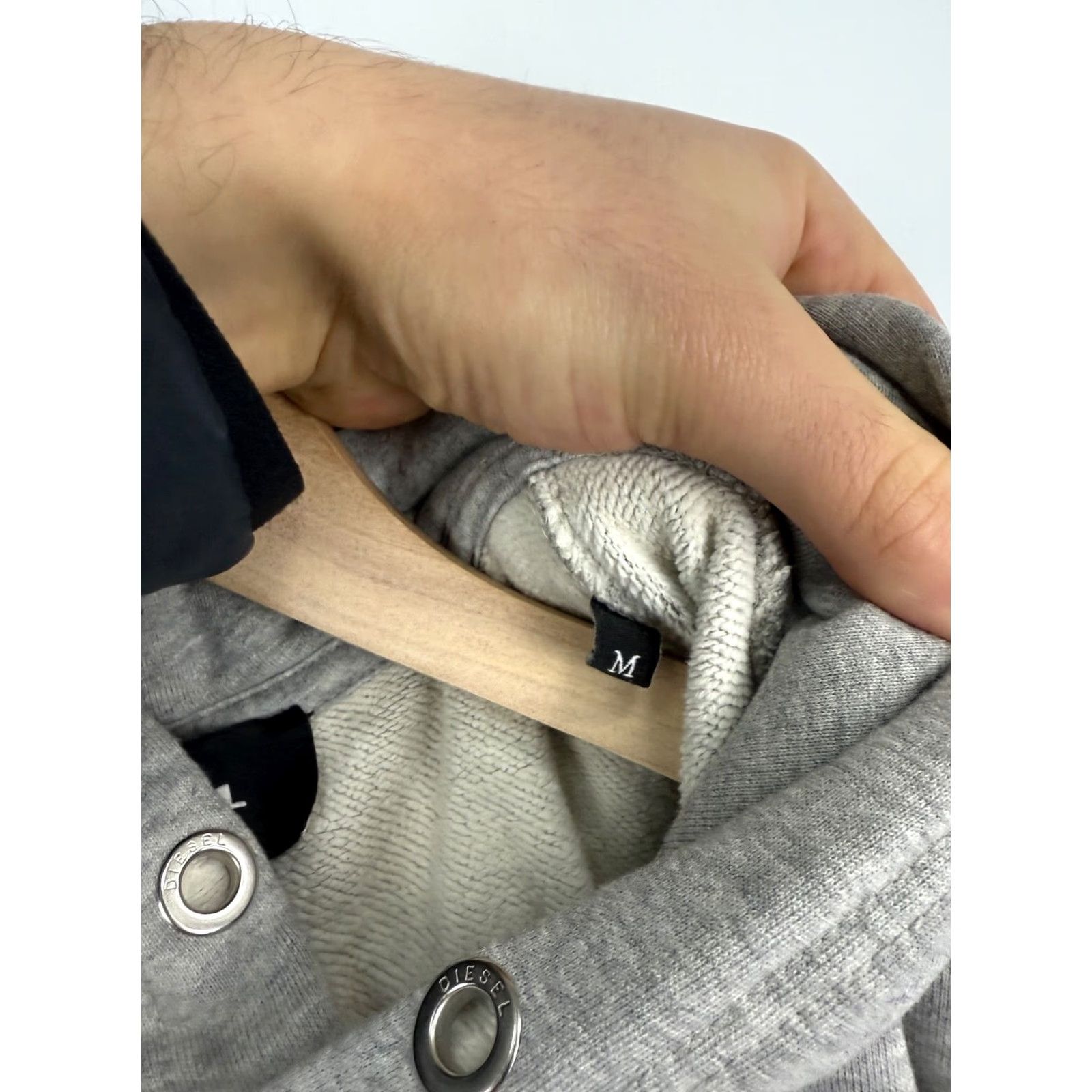 Diesel VINTAGE Diesel Hoodie Mens Classic Retro Gray M shirt? Size US M / EU 48-50 / 2 - 8 Thumbnail