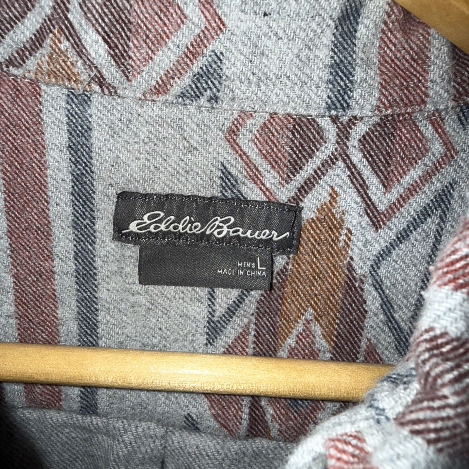 Eddie Bauer Eddie Bauer Tribal Print Button Up Flannel Shirt Mens Size L Size US L / EU 52-54 / 3 - 4 Thumbnail