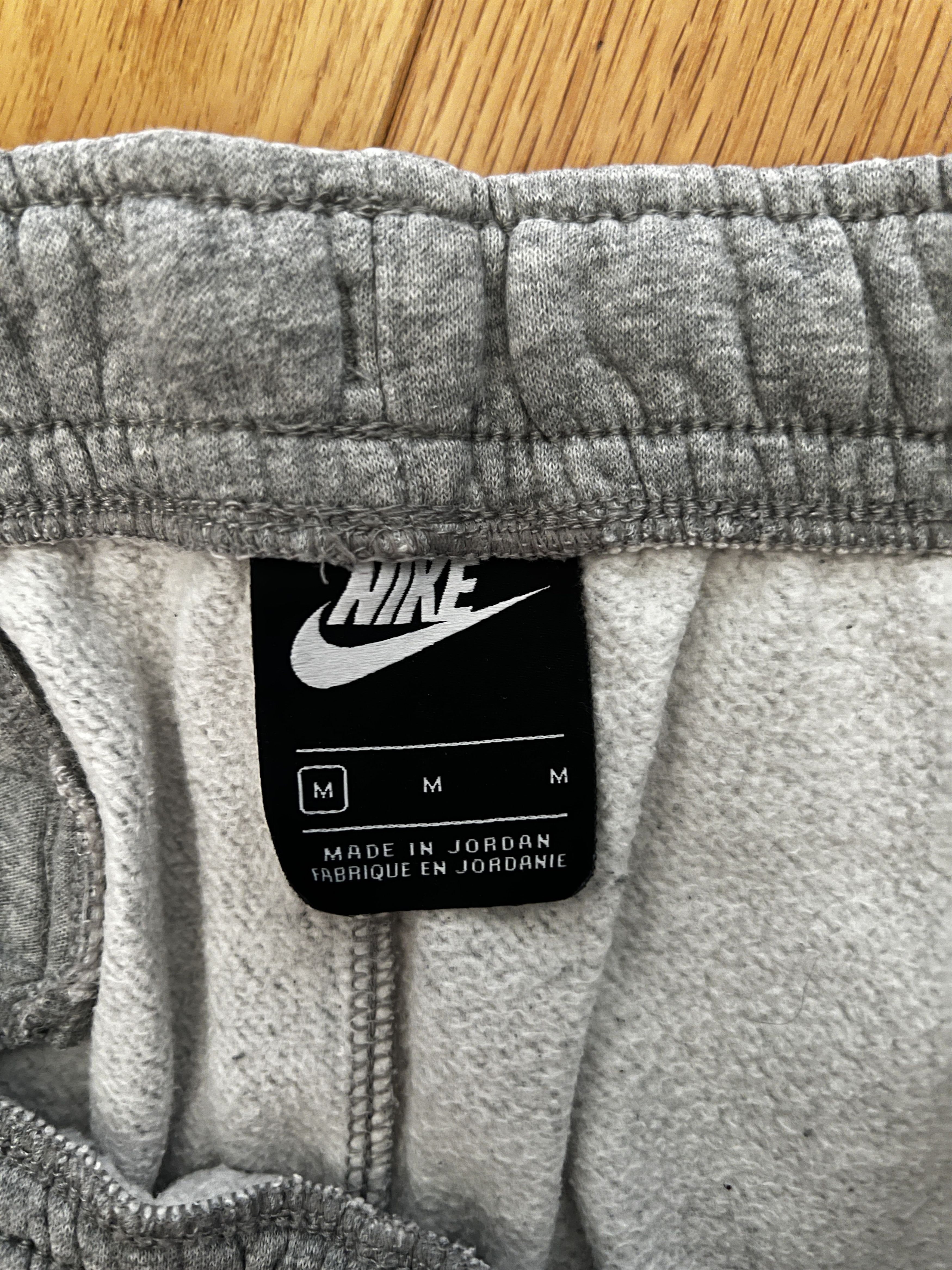 Nike Nike Sweatpants Size Medium Grey Size US 30 / EU 46 - 4 Thumbnail