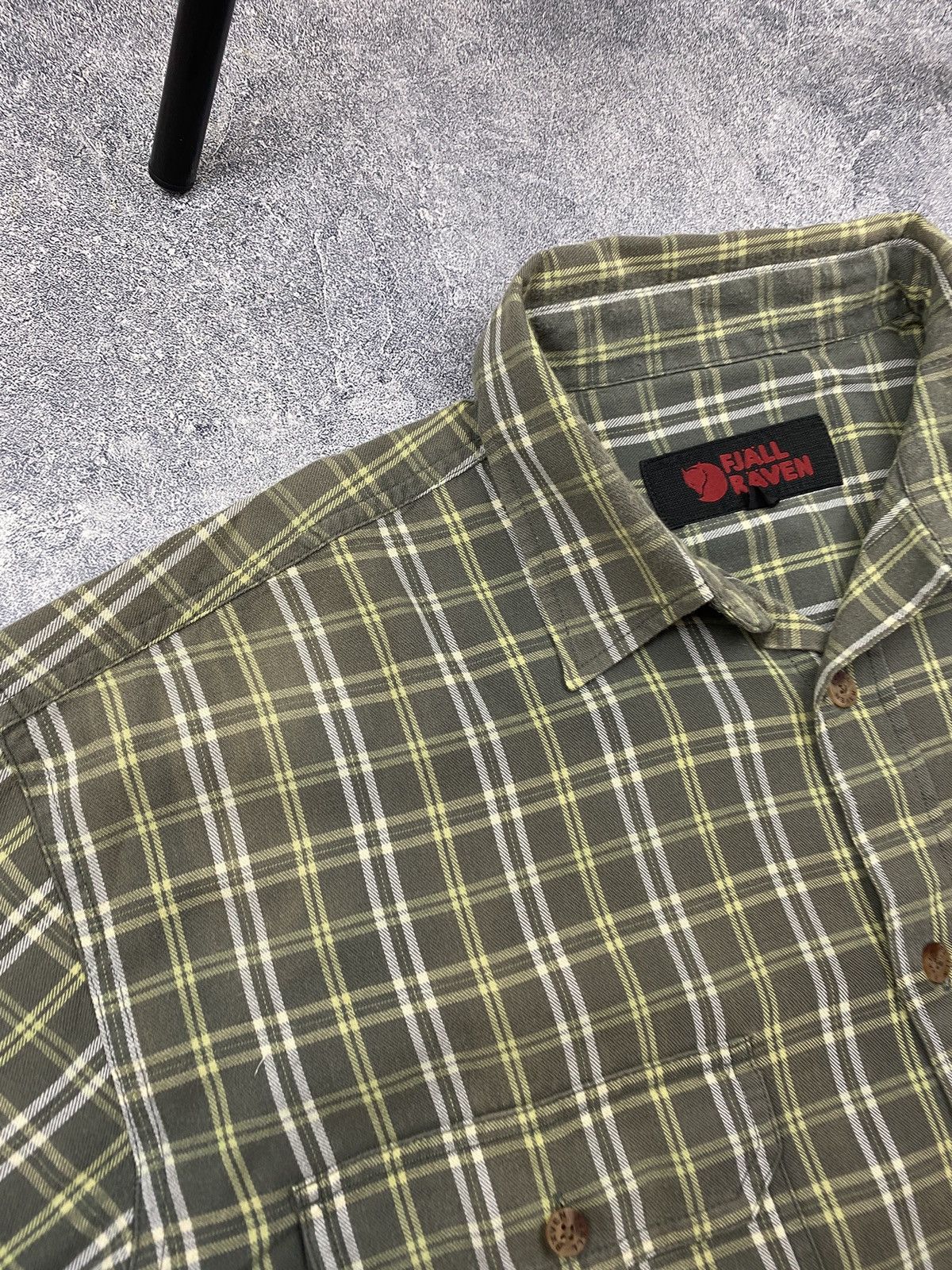Fjallraven × Vintage Fjallraven Short Sleeve Button Up Faded T-shirt Check Tee Size US L / EU 52-54 / 3 - 5 Thumbnail