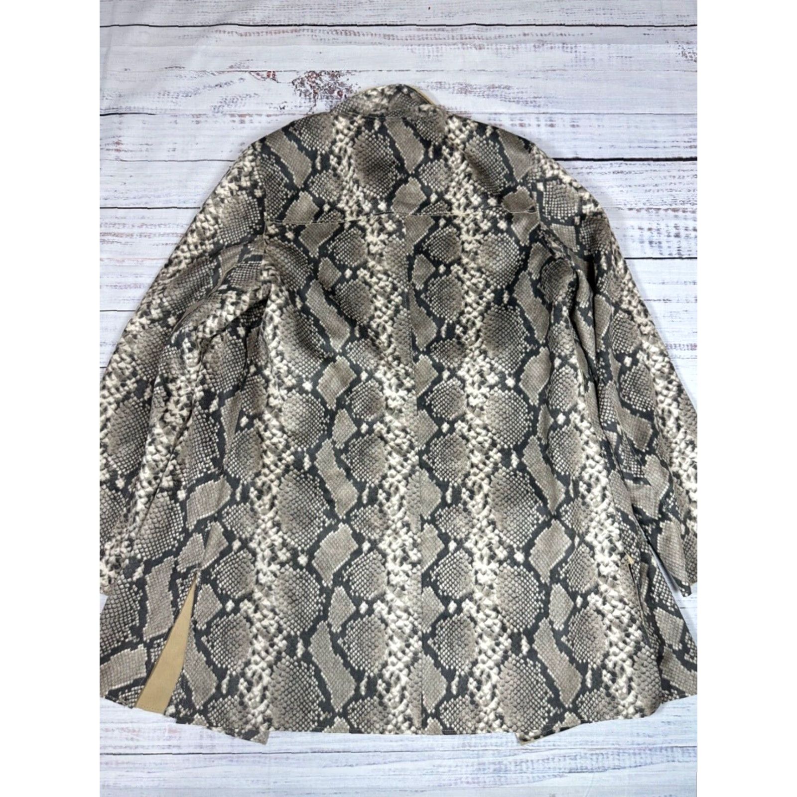 Vintage Premise Womens Python Open Front Jacket PM Gray Long Sleeve Faux Leather Jacket Size M / US 6-8 / IT 42-44 - 4 Thumbnail