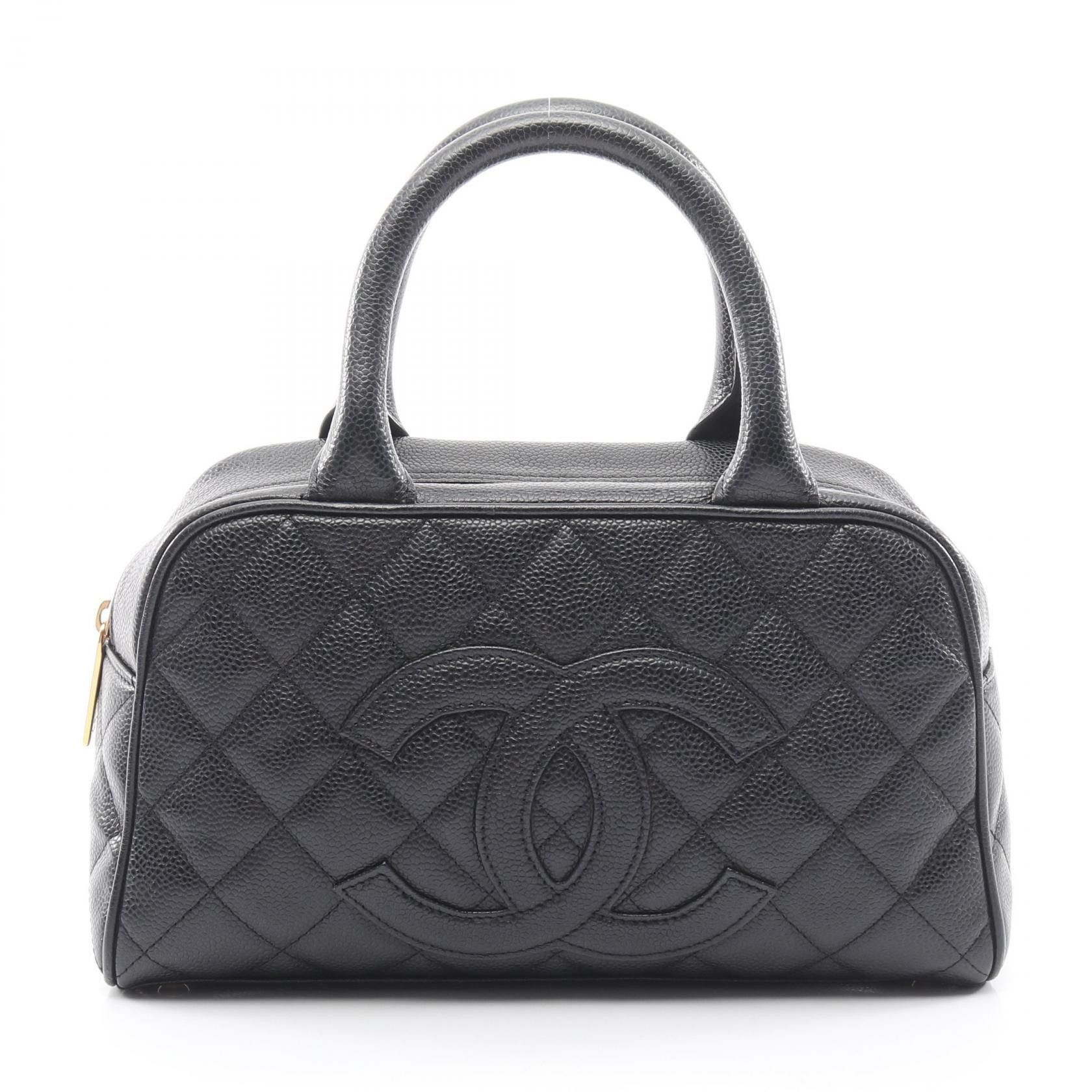 Chanel Chanel Chanel Matelasse Leather Handbag Leather Handbag DUTY FREE for USA Size ONE SIZE - 1 Thumbnail