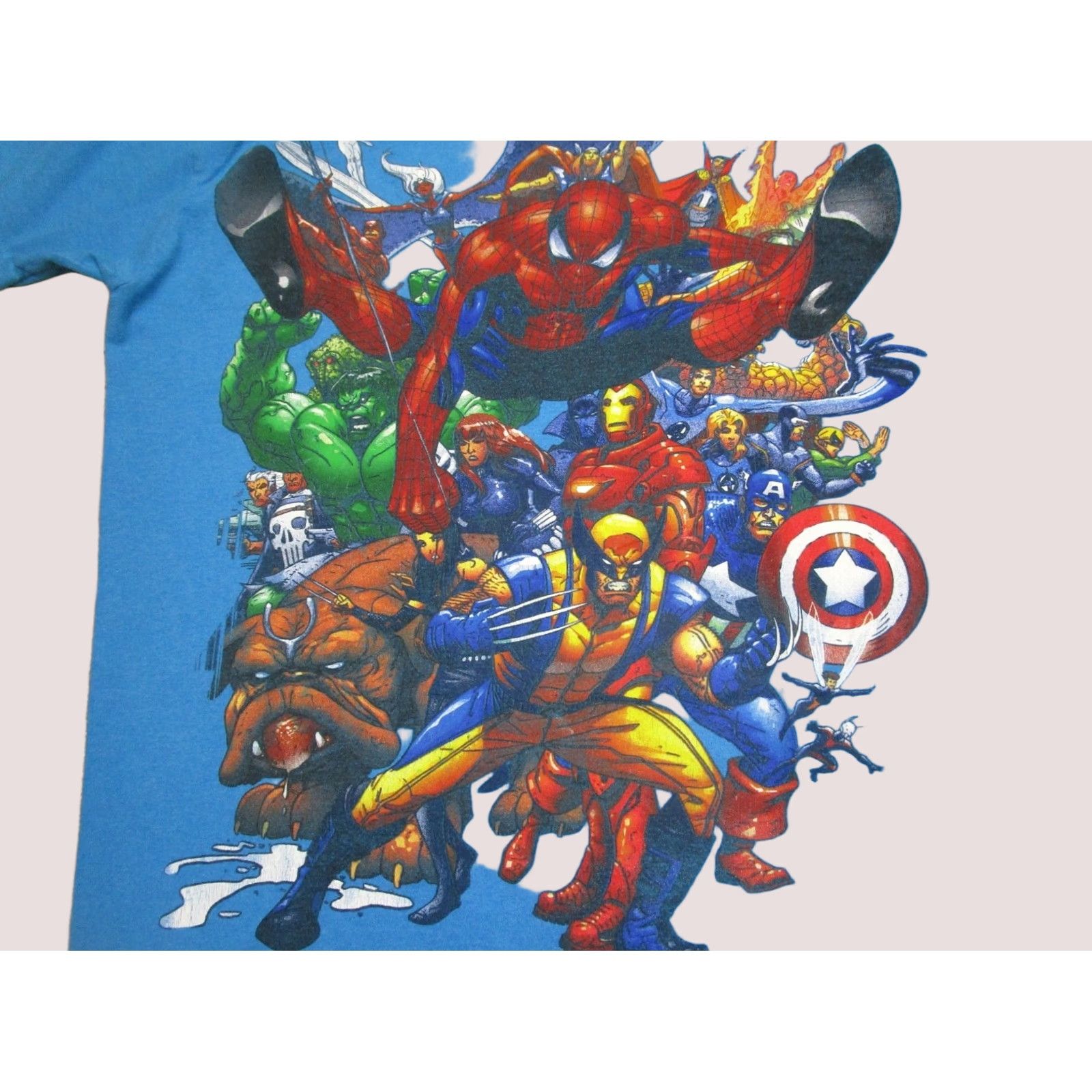 Vintage Vintage Marvel Shirt Men L Blue Graphic Print Characters 2000s Crew Neck Short Sleeve Marvel Universe Mens Size US L / EU 52-54 / 3 - 1 Thumbnail