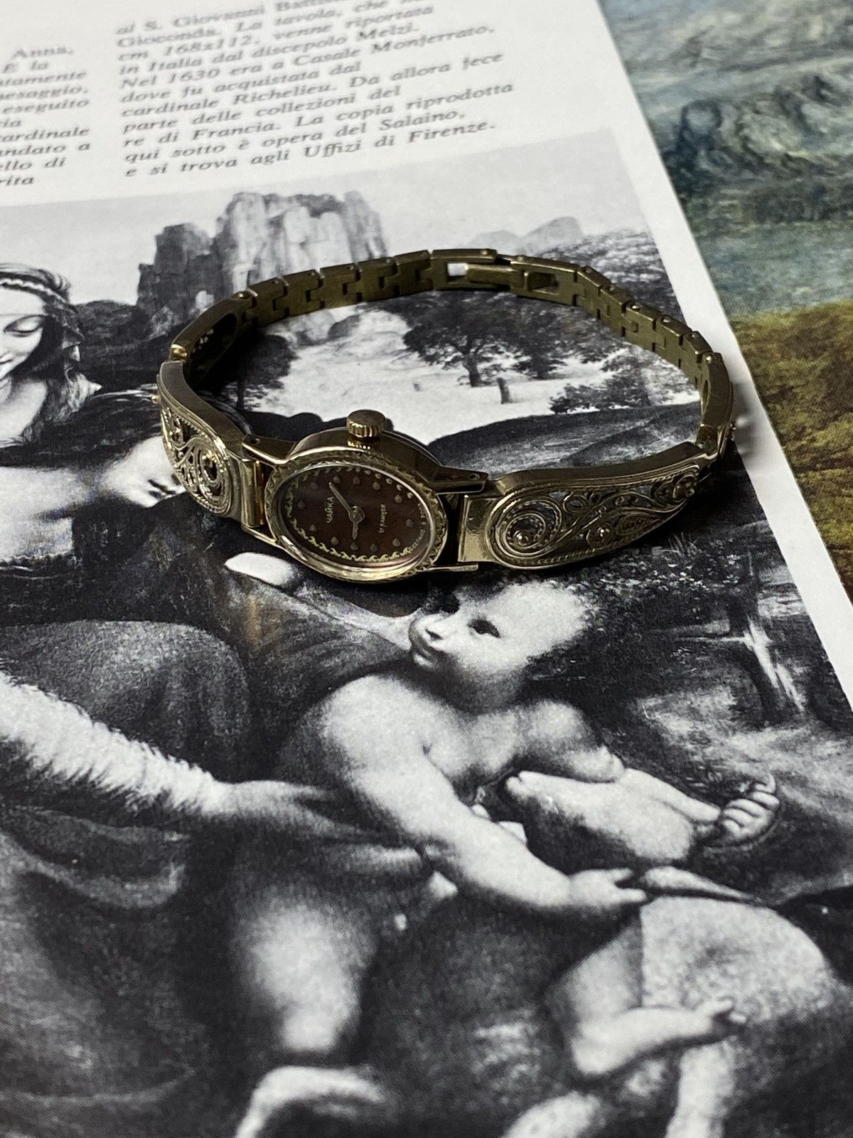 Vintage Rare Retro Chaika Watch Futuristic Avant Garde Filigree Size ONE SIZE - 2 Thumbnail