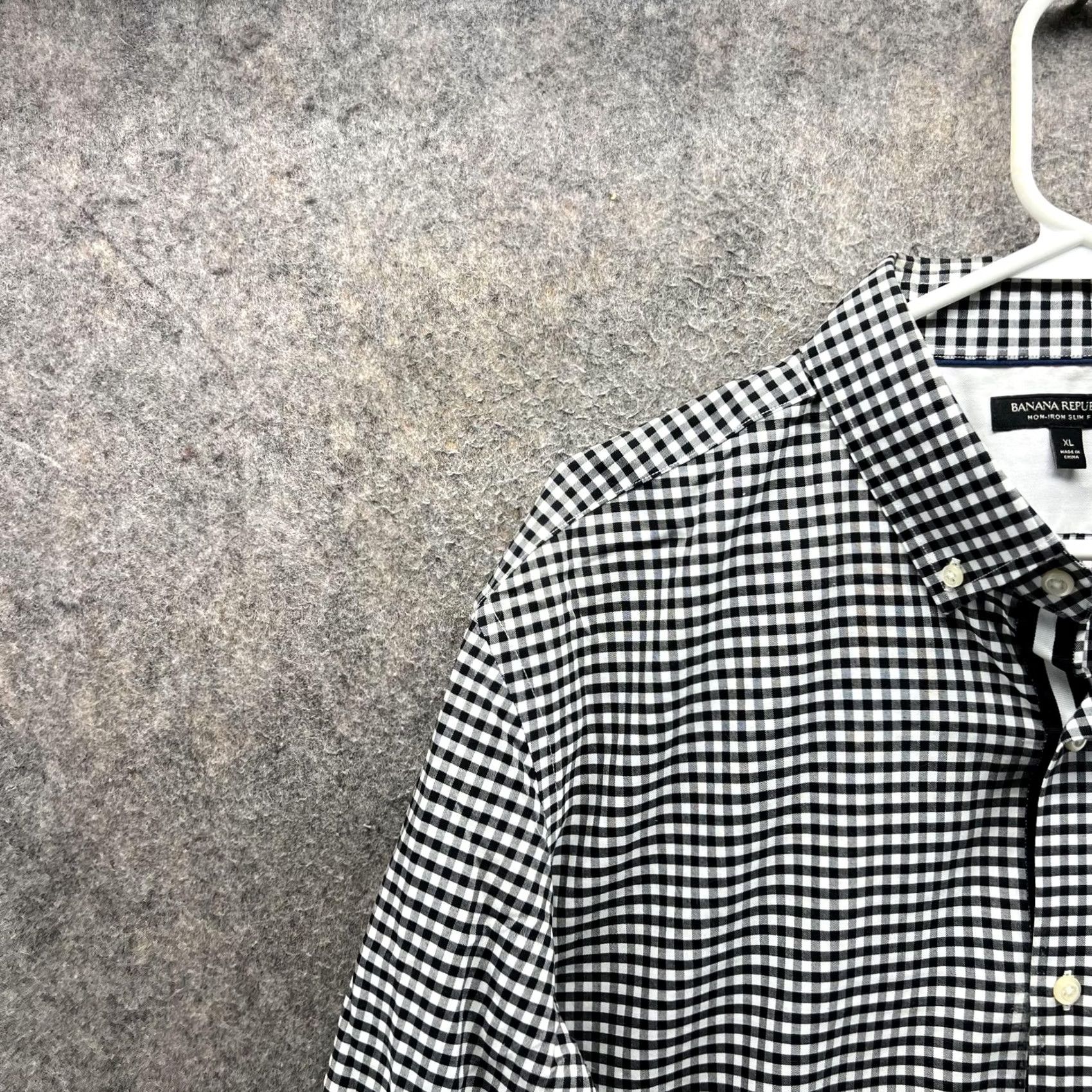 Banana Republic Banana Republic Dress Shirt Mens XL Black Gingham Slim Fit Non Iron Long Sleeve Button-Down Collar Shirt Womens? Size 46R - 7 Thumbnail