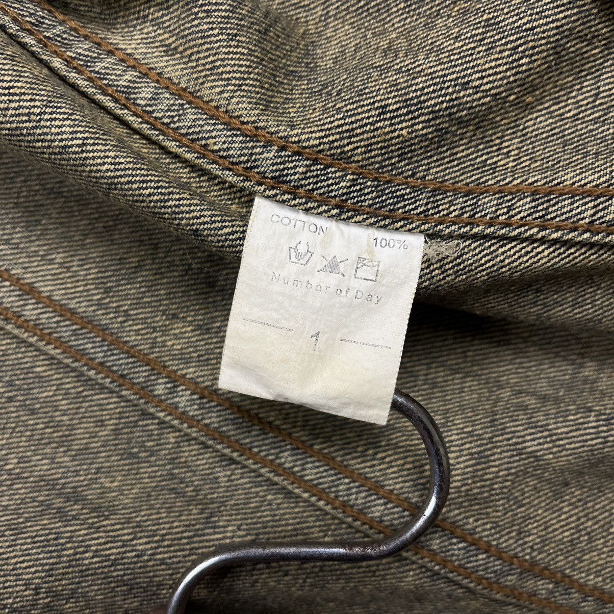 If Six Was Nine 2000s Number Of Day - Mudwash Denim Jacket Size US M / EU 48-50 / 2 - 17 Thumbnail