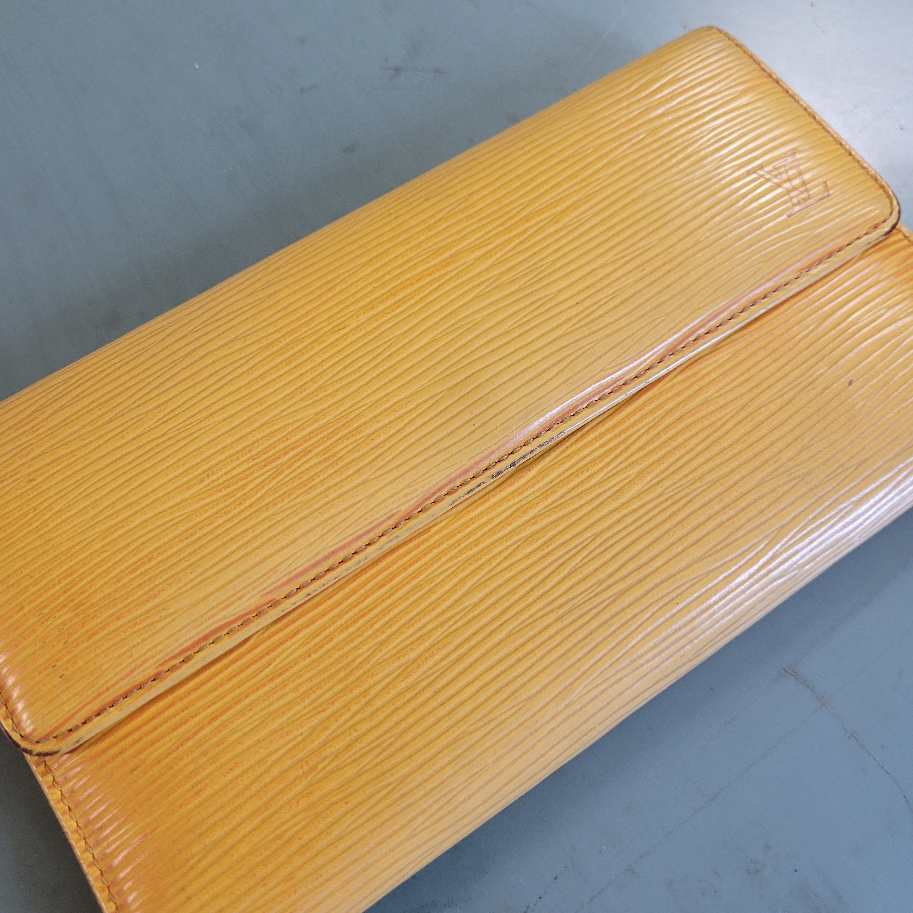 Louis Vuitton LV Epi Long Wallet Yellow and Purple International Size ONE SIZE - 11 Thumbnail