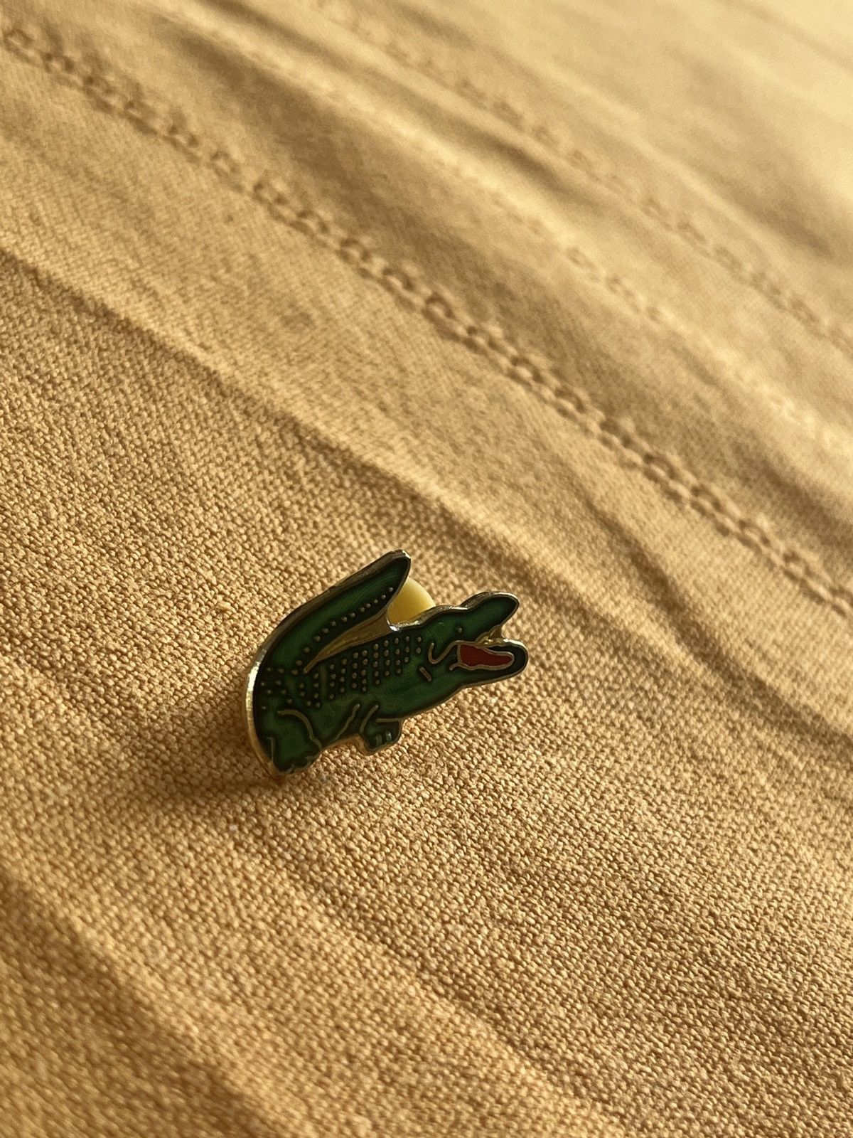 Lacoste Lacoste vintage logo pin Size ONE SIZE - 2 Thumbnail