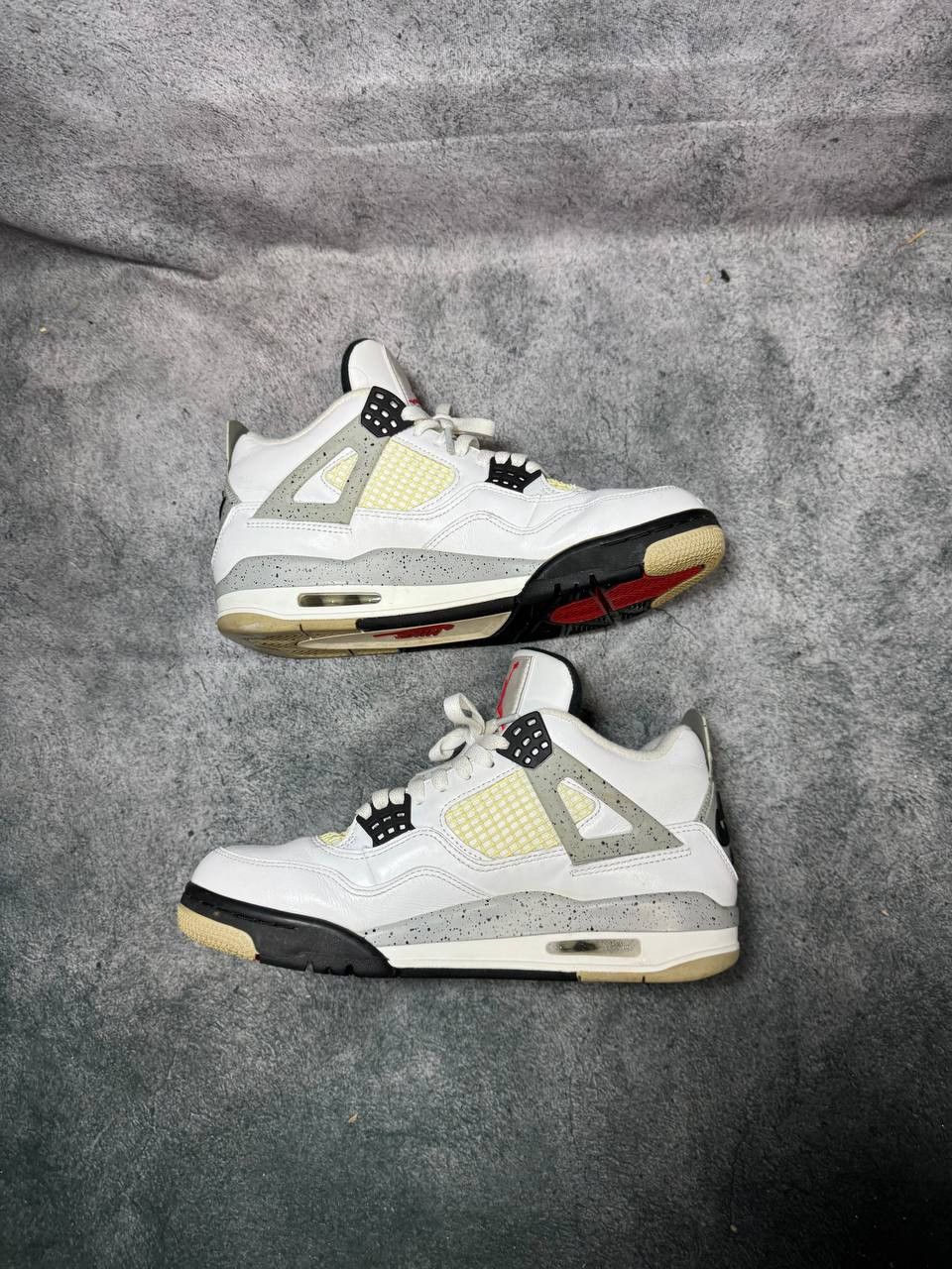 Jordan Brand Size 8.5 | Jordan 4 White Cement No Box | Pre-Owned Size US 8.5 / EU 41-42 - 7 Thumbnail