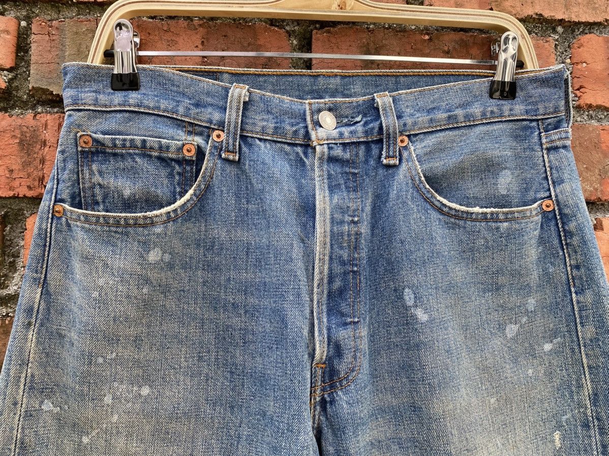 Levi's × Levi's Vintage Clothing × Vintage W31x30 Vintage 90s levi's 501 distressed Size US 31 - 4 Thumbnail