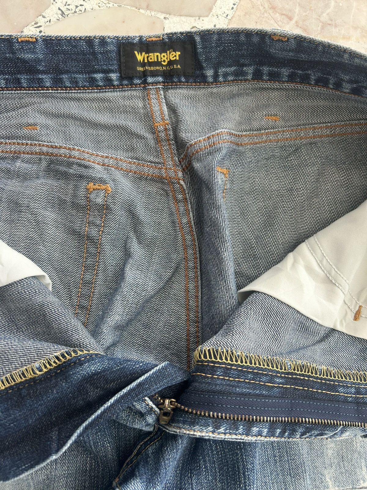 Wrangler Wrangler Ripped Vintage Denim Size US 34 / EU 50 - 8 Thumbnail