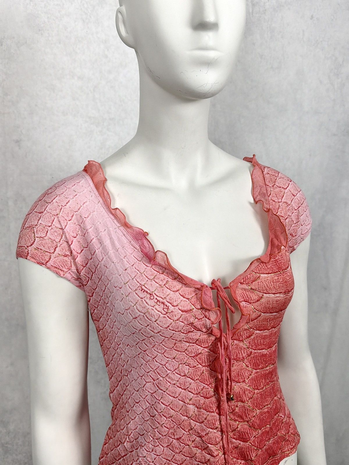 Roberto Cavalli Roberto Cavalli 1990’s Ruffled Reptile Scale Print Lace Top Size M / US 6-8 / IT 42-44 - 3 Thumbnail