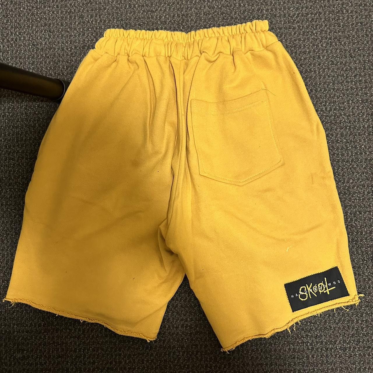 Japanese Brand Skoot Apparel Berserk Yellow Shorts Size US 32 / EU 48 - 2 Thumbnail