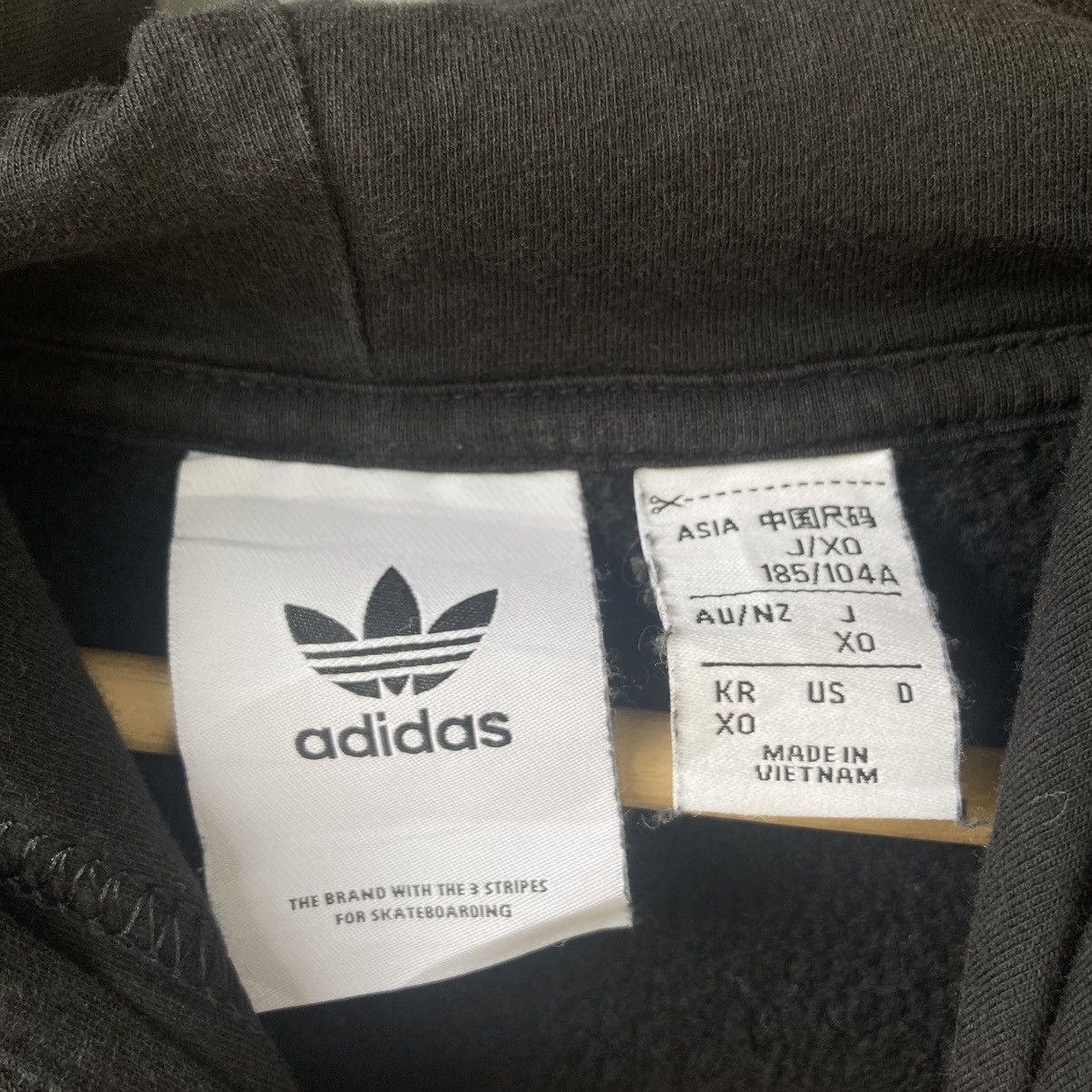 Adidas Vintage Adidas Skateboarding Faded Black Hoodie Size US XL / EU 56 / 4 - 6 Thumbnail