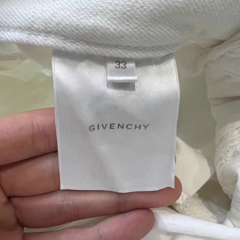 Givenchy Givenchy Distressed white denim pants Size US 33 - 5 Thumbnail