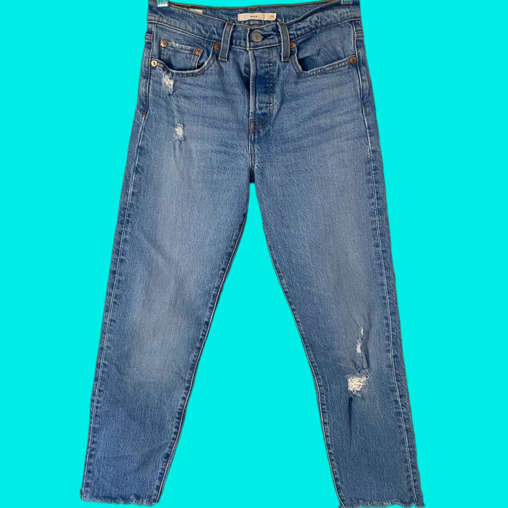 Levi's LEVI'S Wedgie Straight Fit Ankle Jeans Women's 25 High-Rise Distressed Light Wash Denim Size 42" / US 20 - 1 Thumbnail
